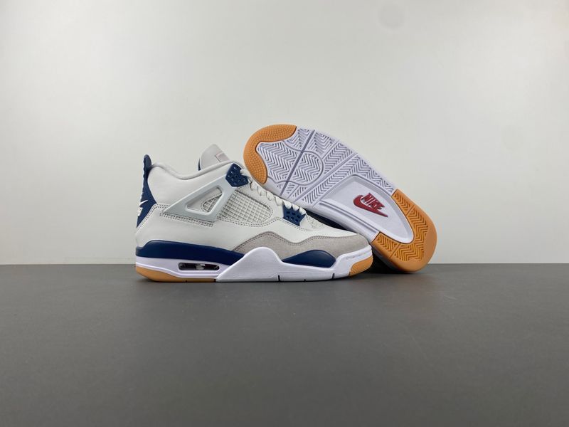 GX batch Nike SB x Air Jordan 4 “Navy” 2025