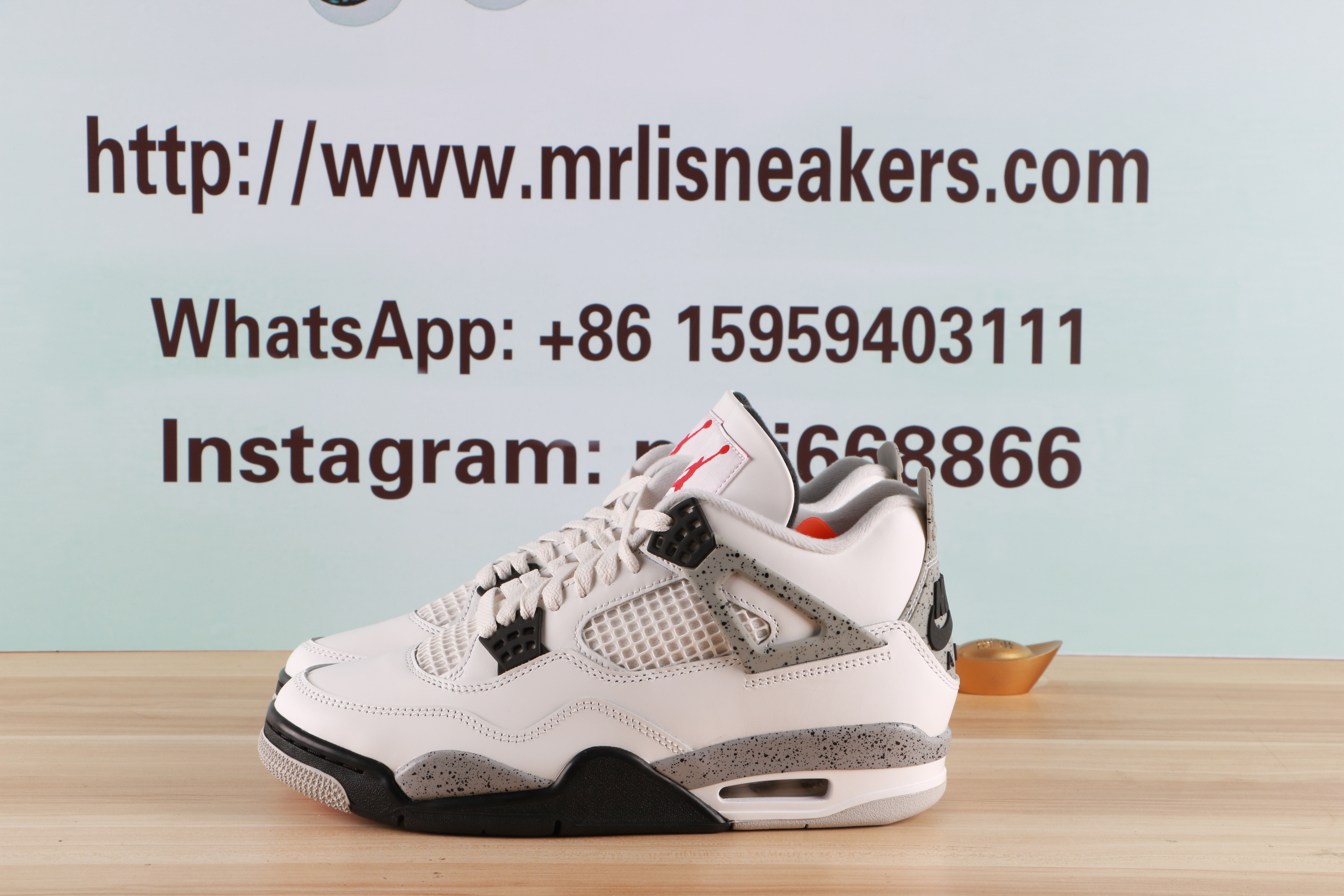 Jordan 4 Retro White Cement