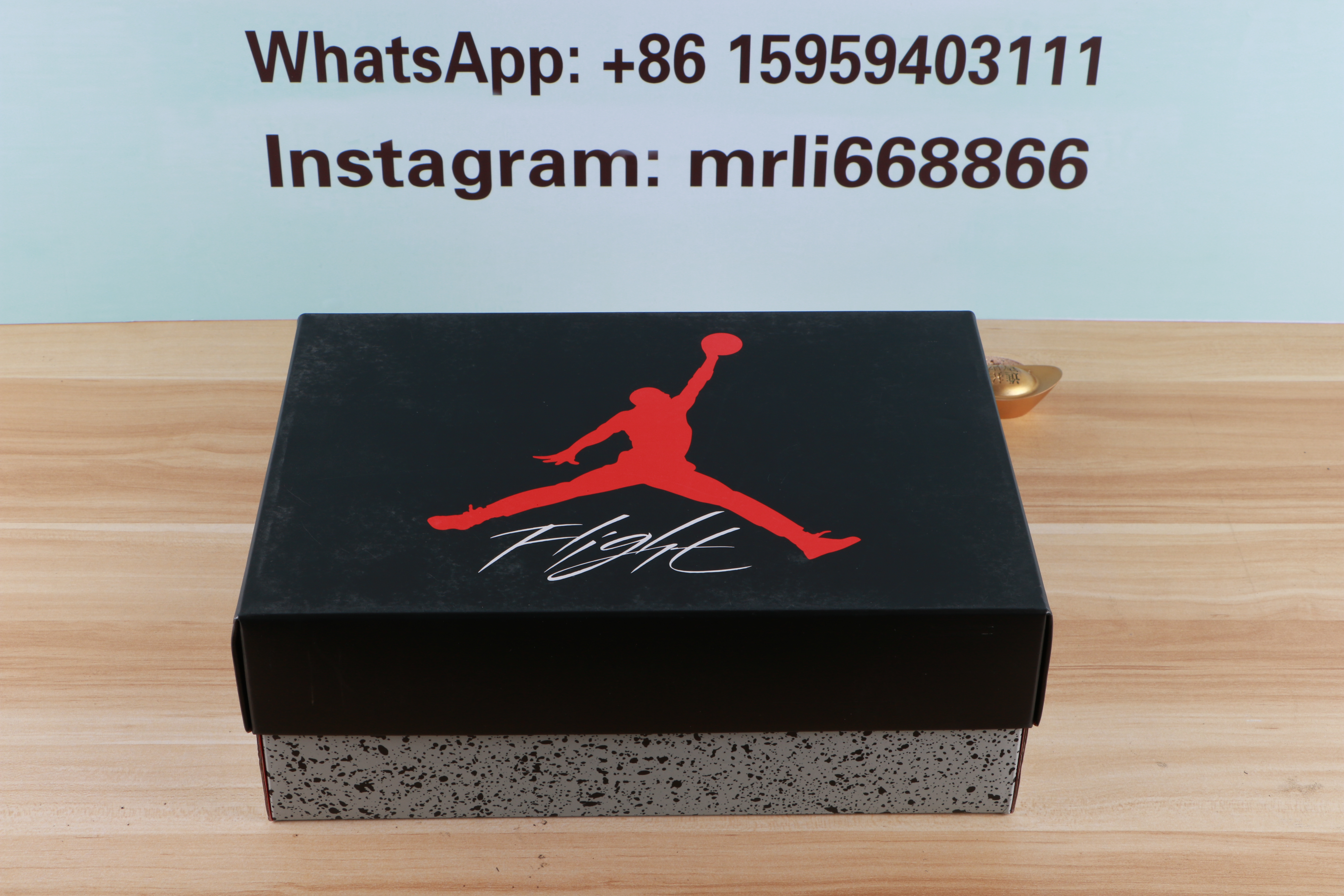 Jordan 4 Retro White Cement