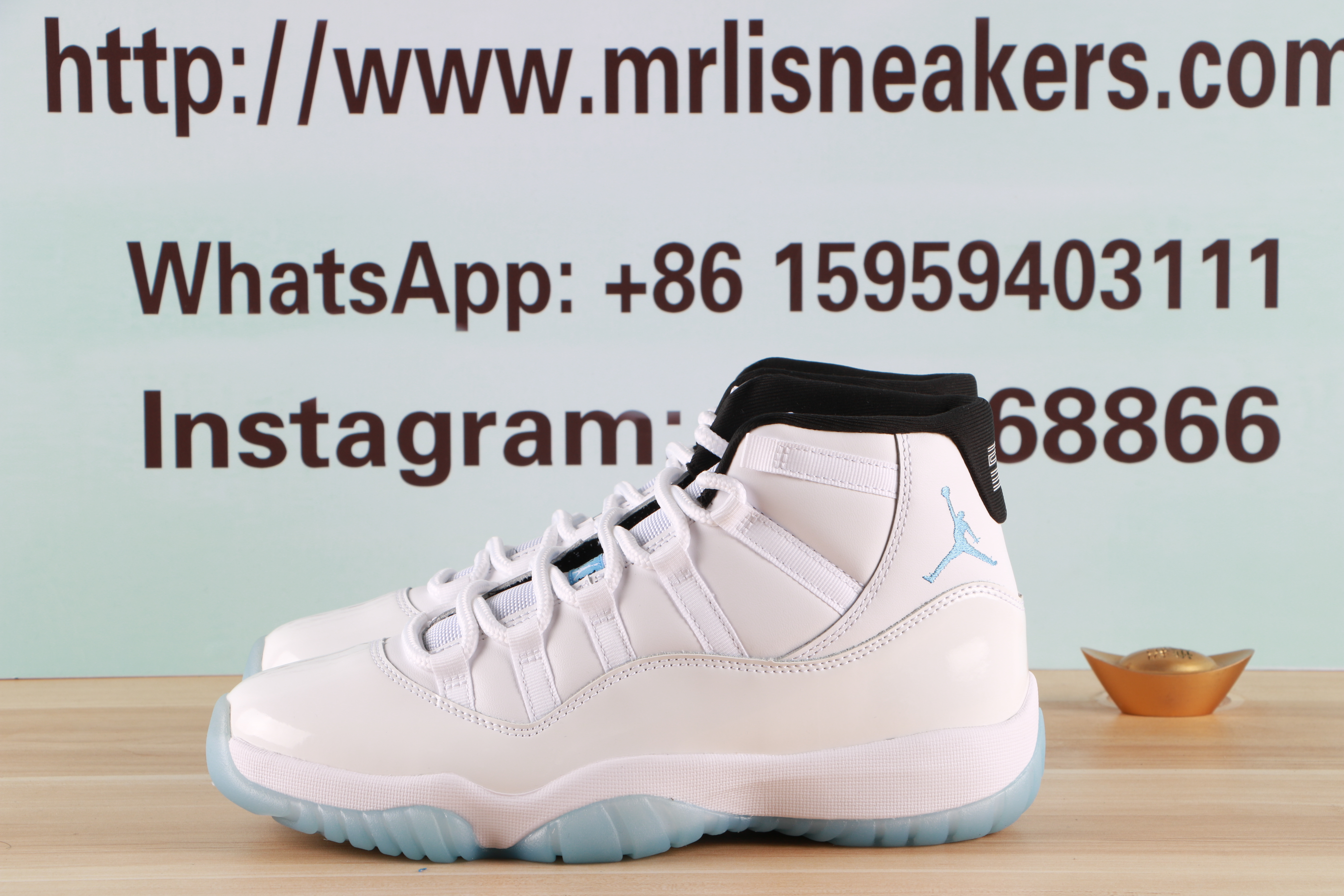 Jordan 11 Retro Legend Blue