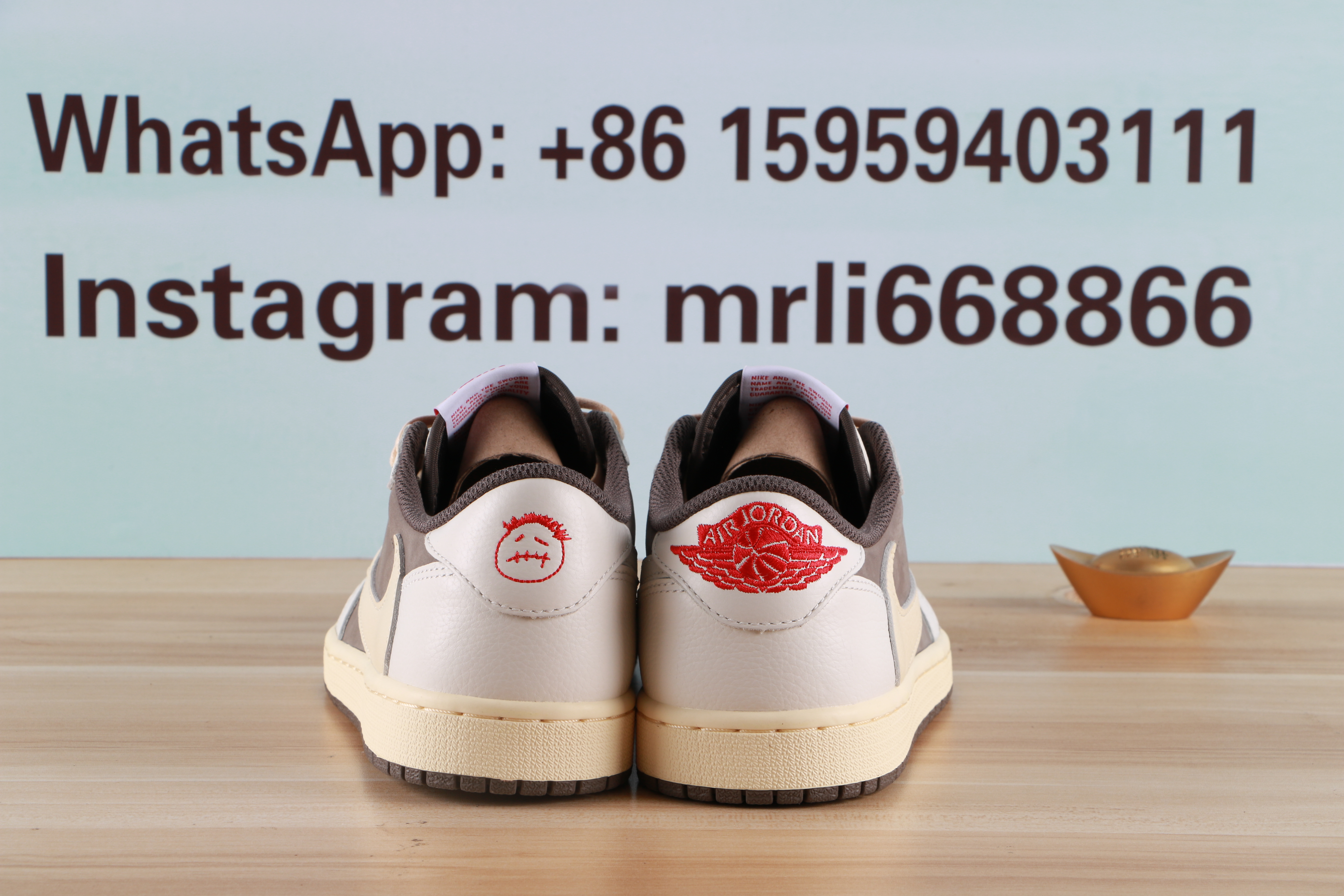 Travis Scott x Air Jordan 1 Low Mocha