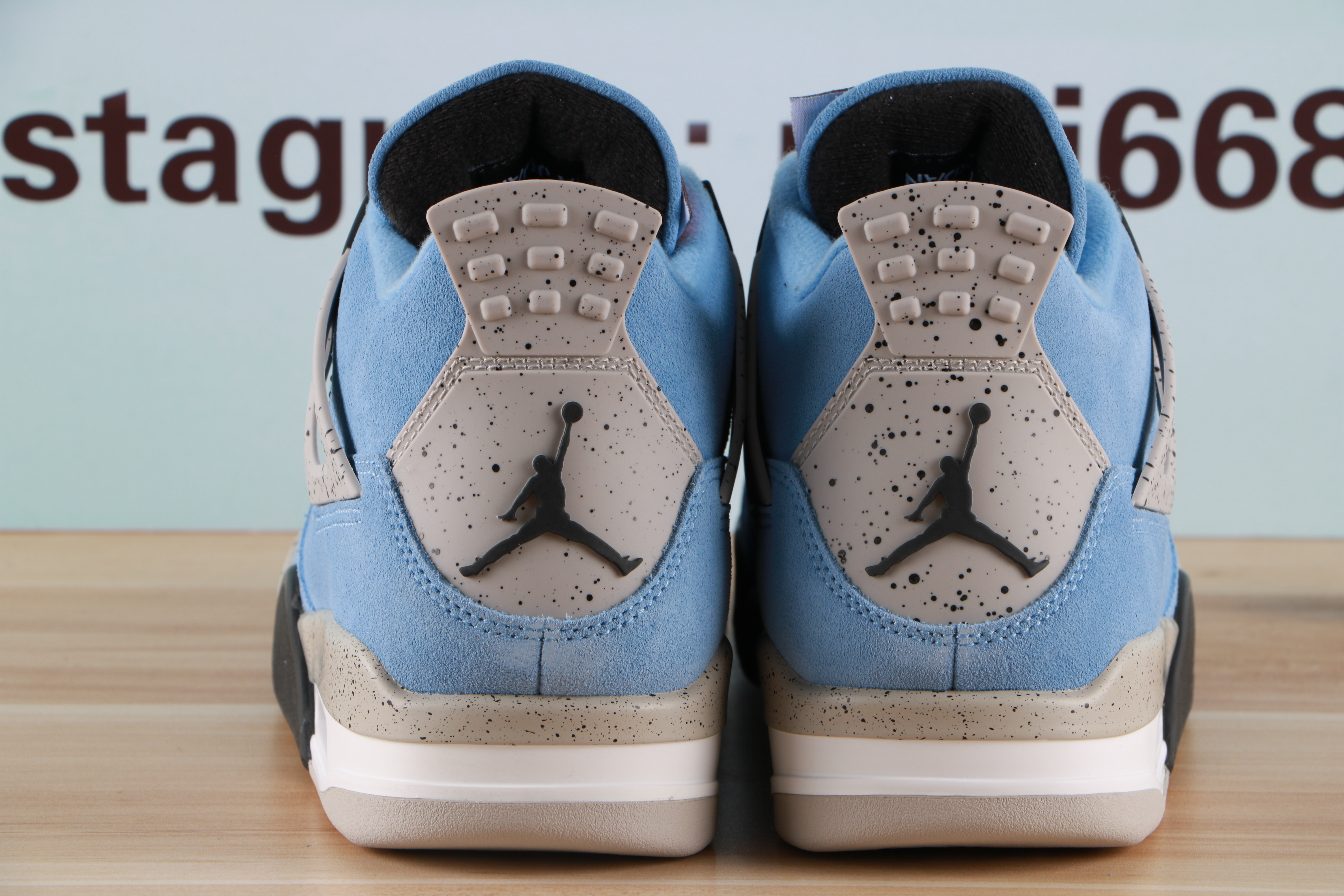 Air Jordan 4 " University Blue "