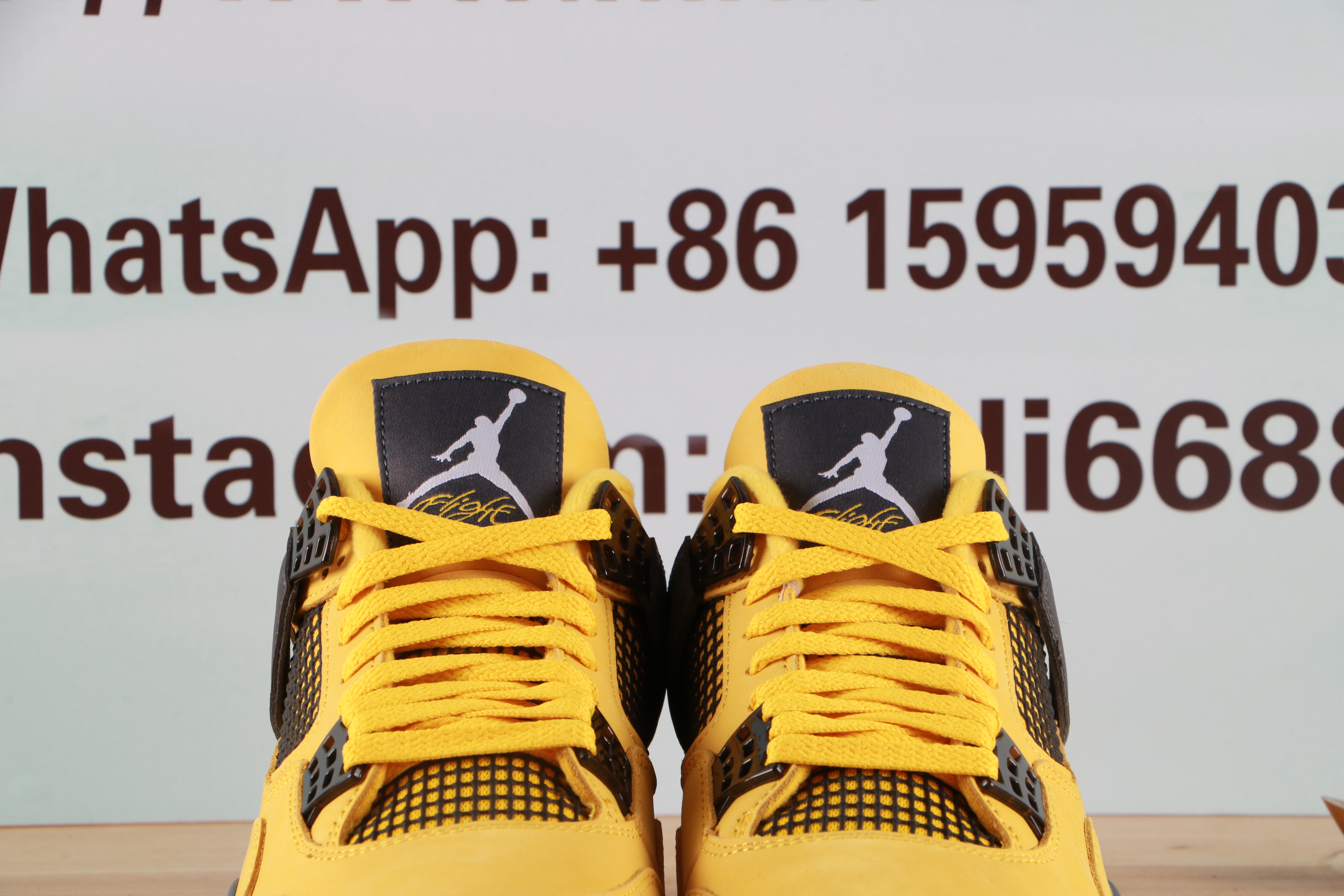 Jordan 4 Retro Lightning