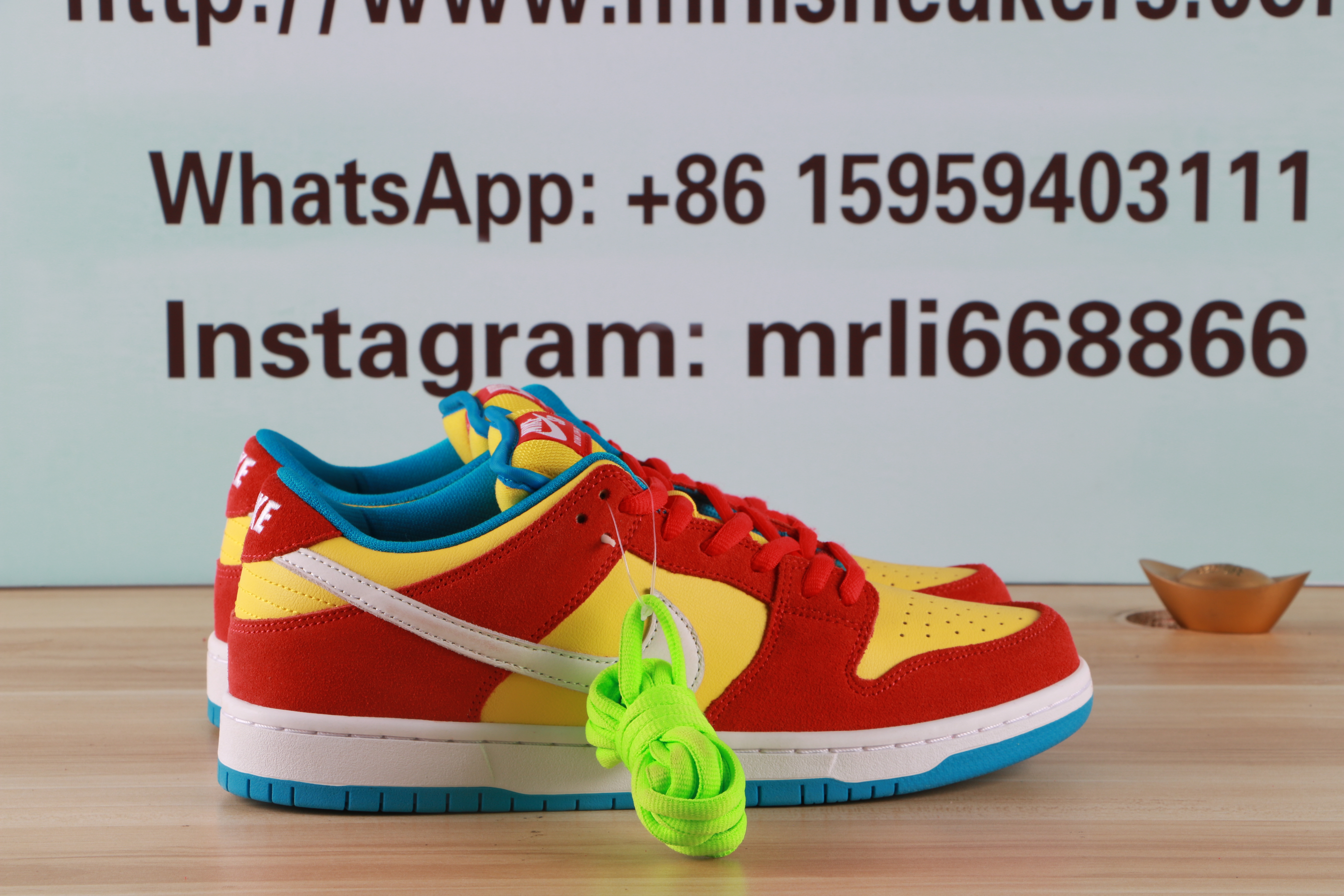 Nike SB Dunk Low Pro Bart Simpson