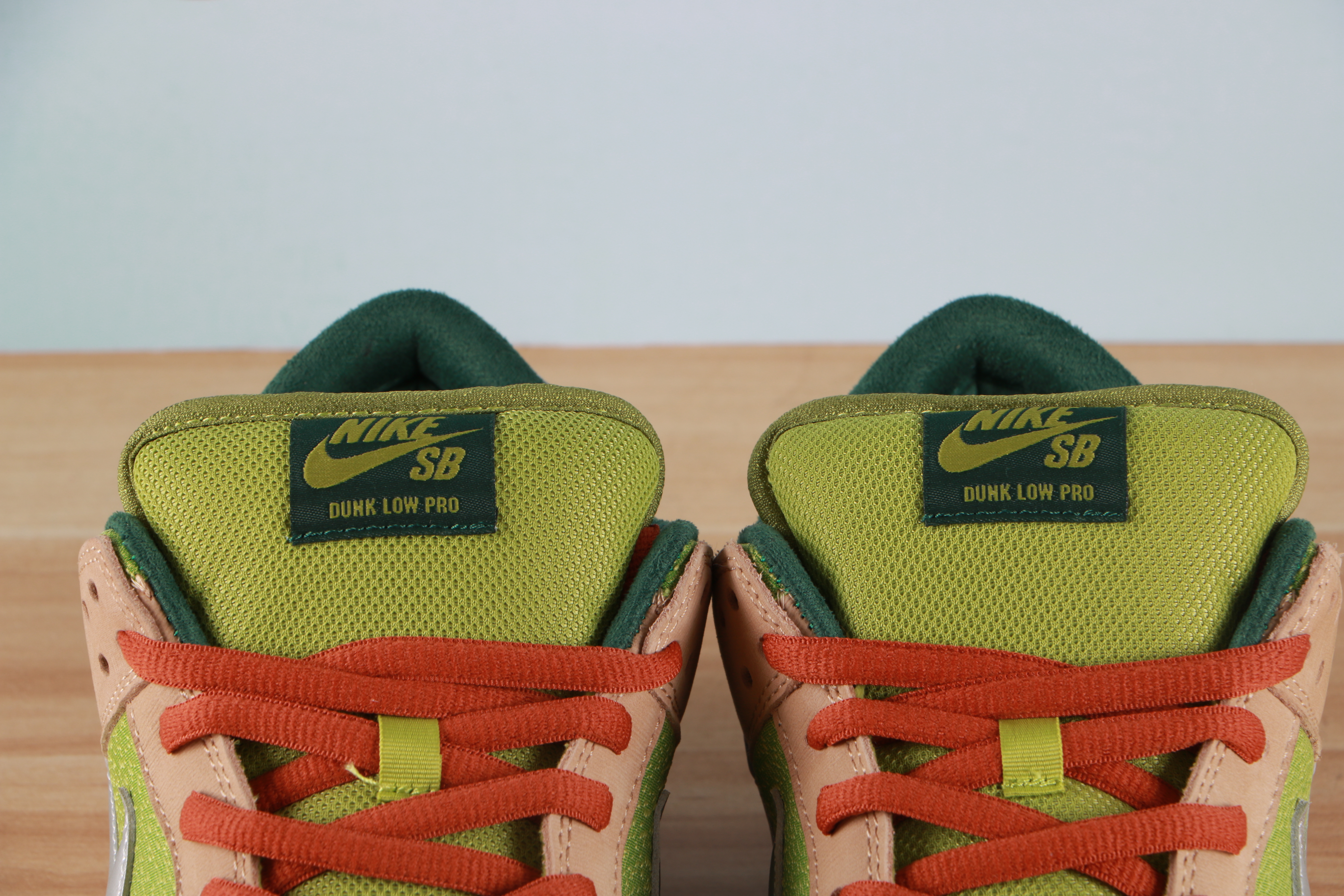 Nike SB Dunk Low Escargot