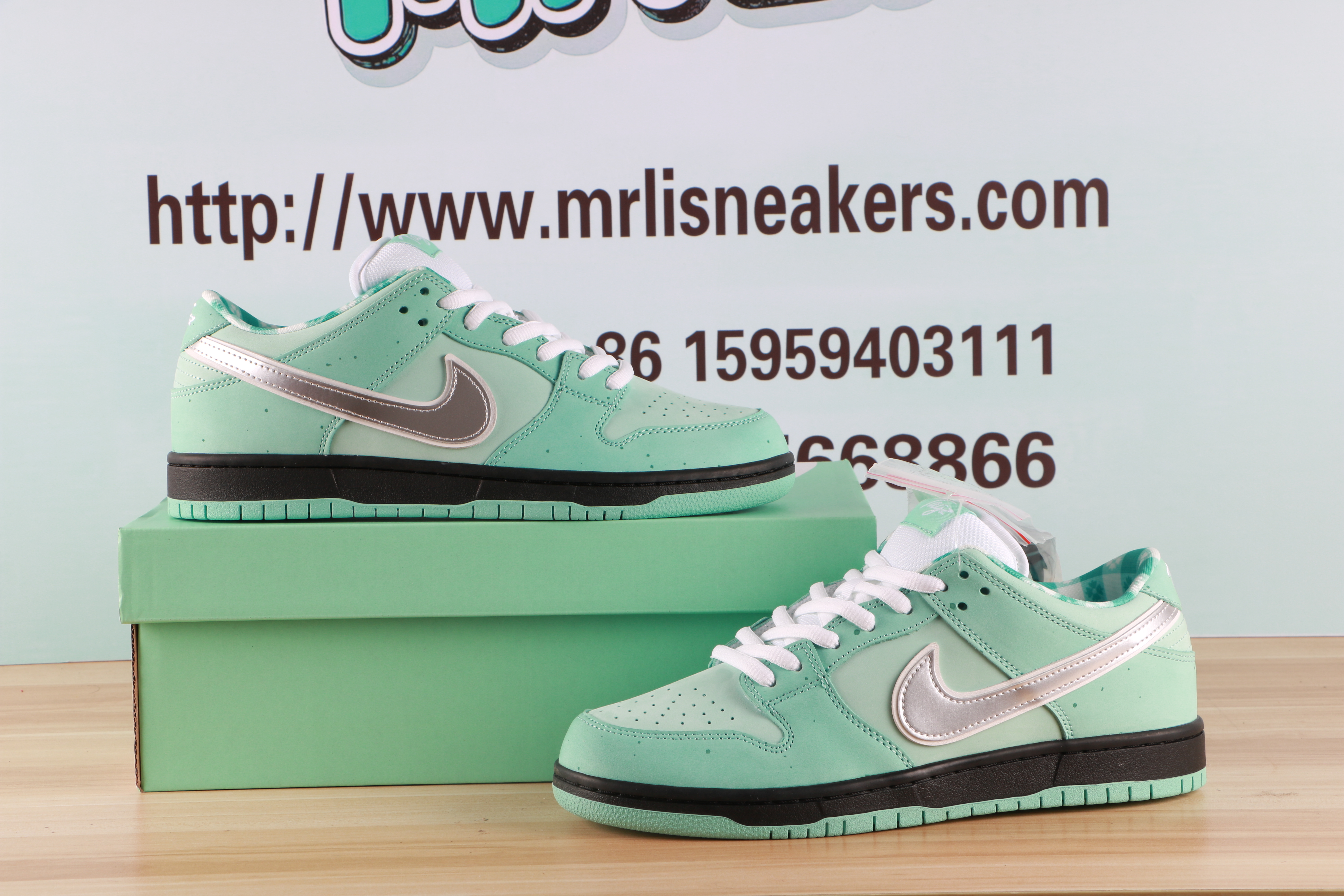 Nike Dunk Low SB Concepts Lobster