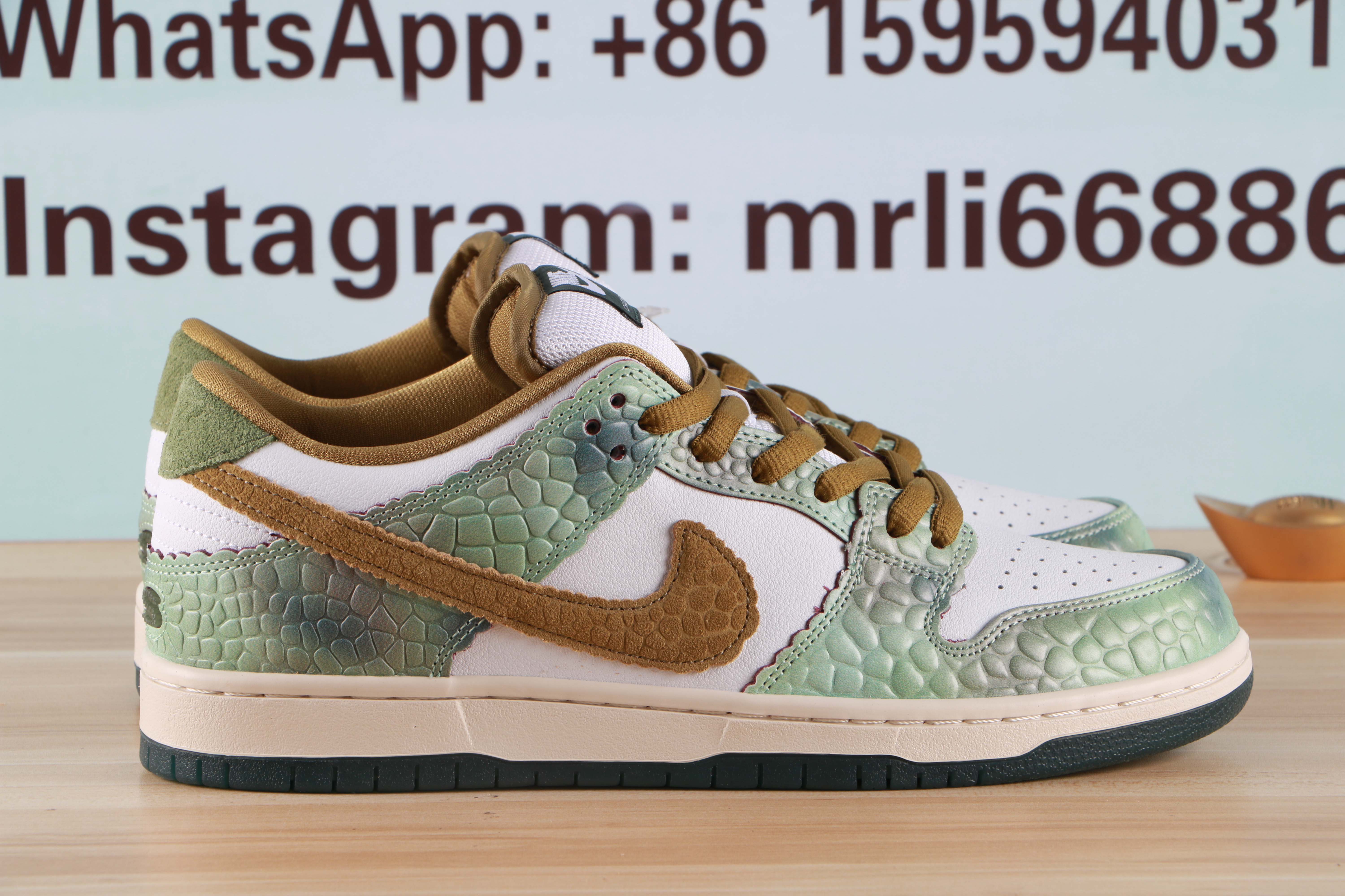 Nike SB Dunk Low Alexis Sablone Chameleon