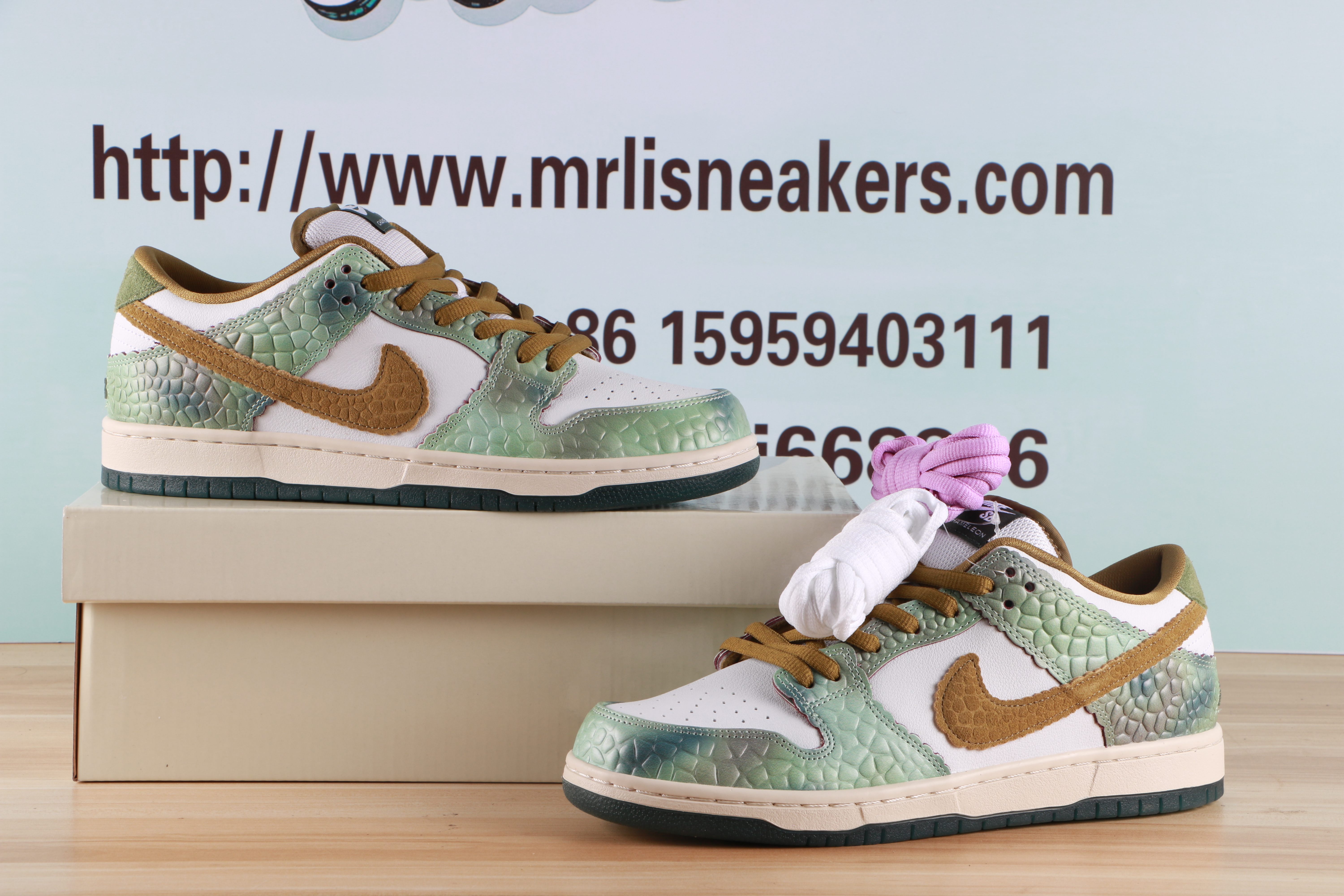 Nike SB Dunk Low Alexis Sablone Chameleon
