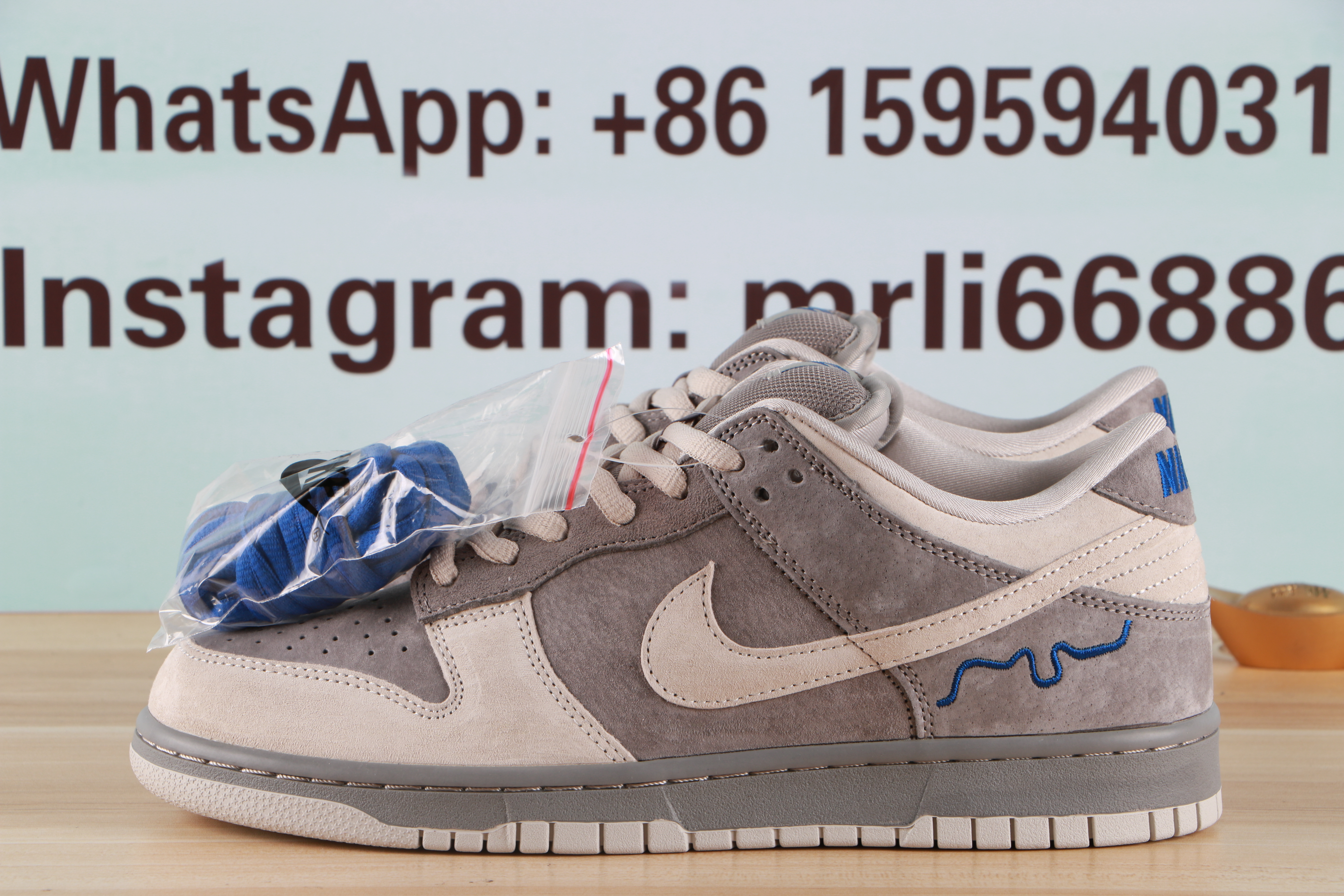 Nike SB Dunk Low London