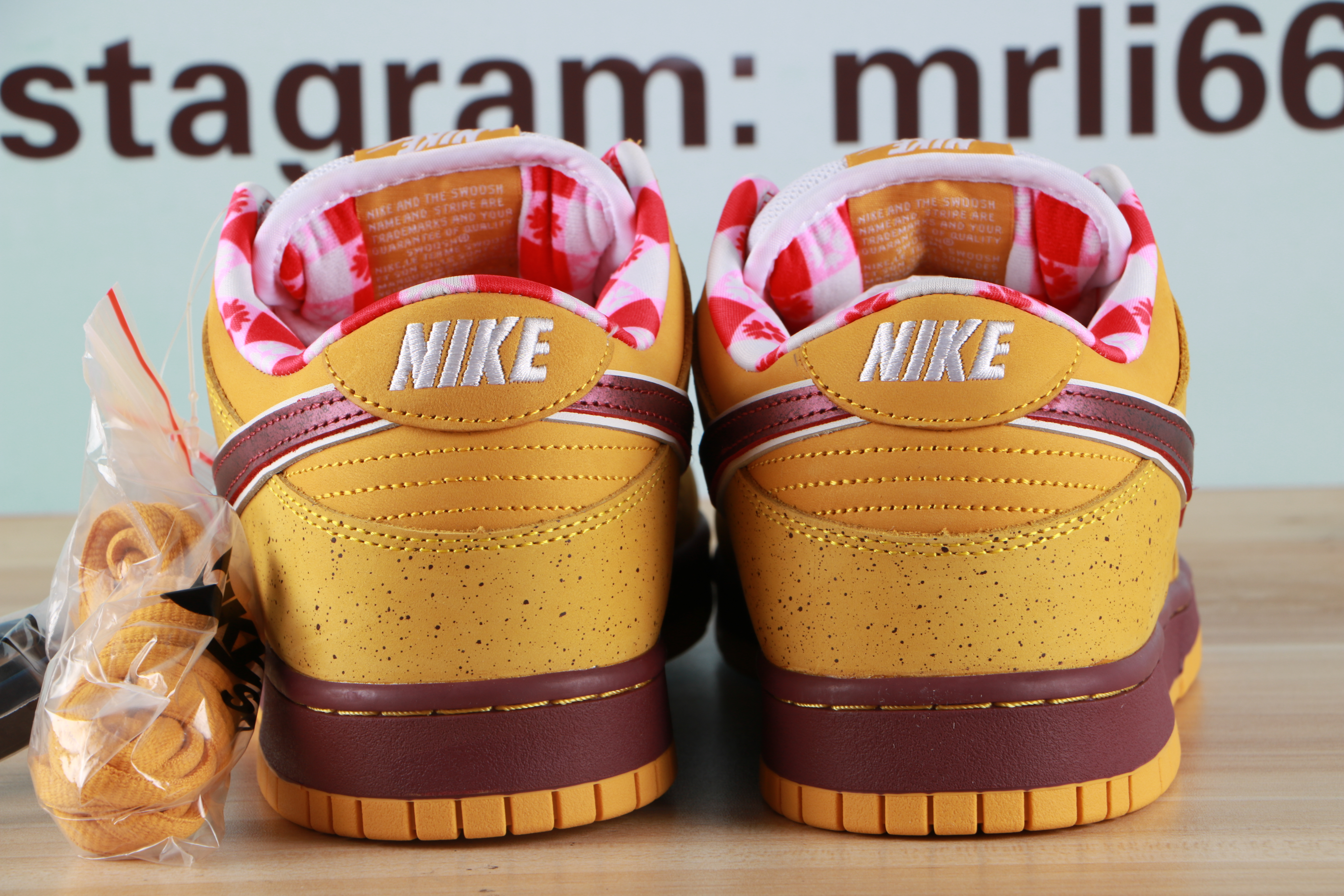 Nike SB Dunk Low Yellow Lobster