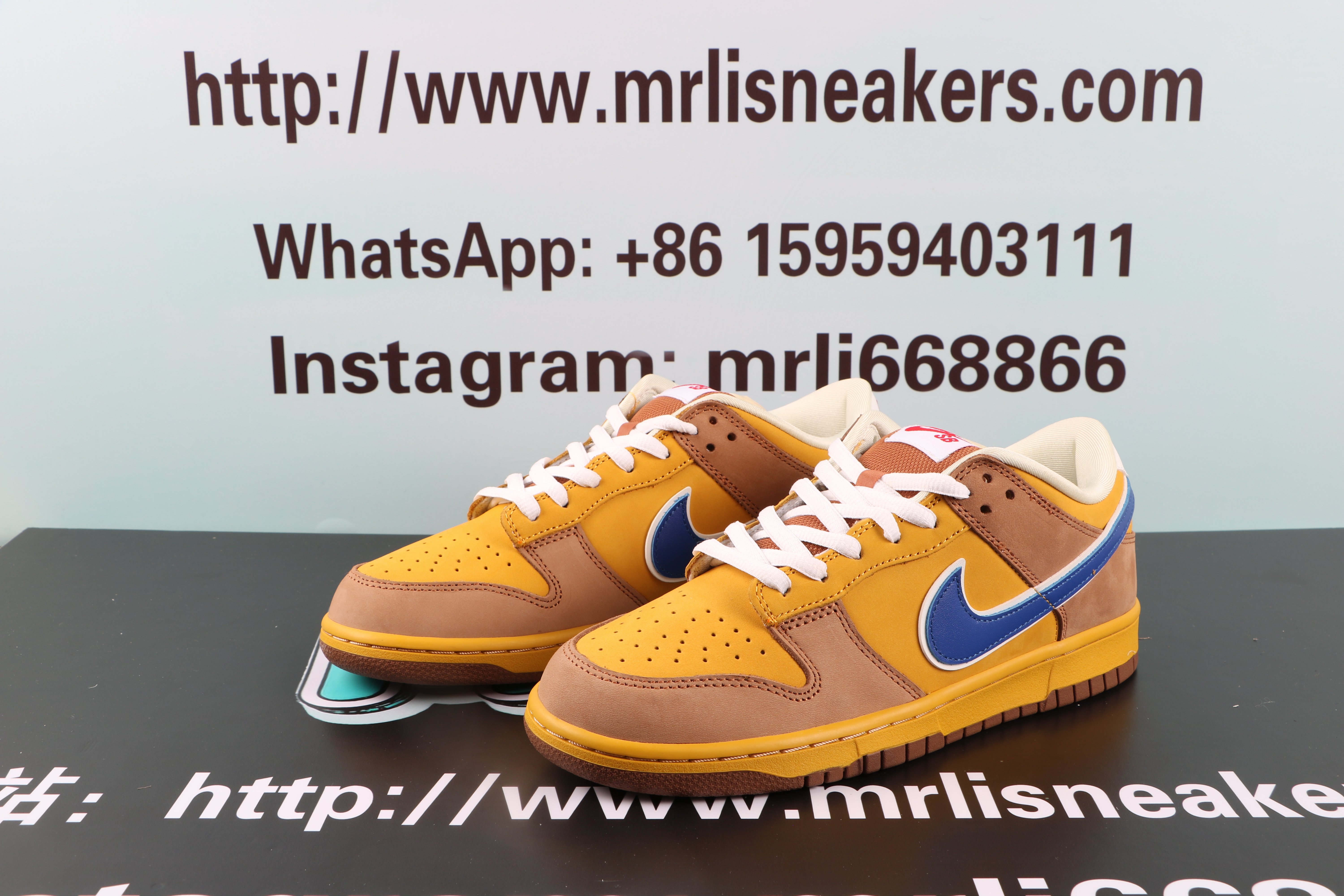 Nike SB Dunk Low Newcastle Brown Ale