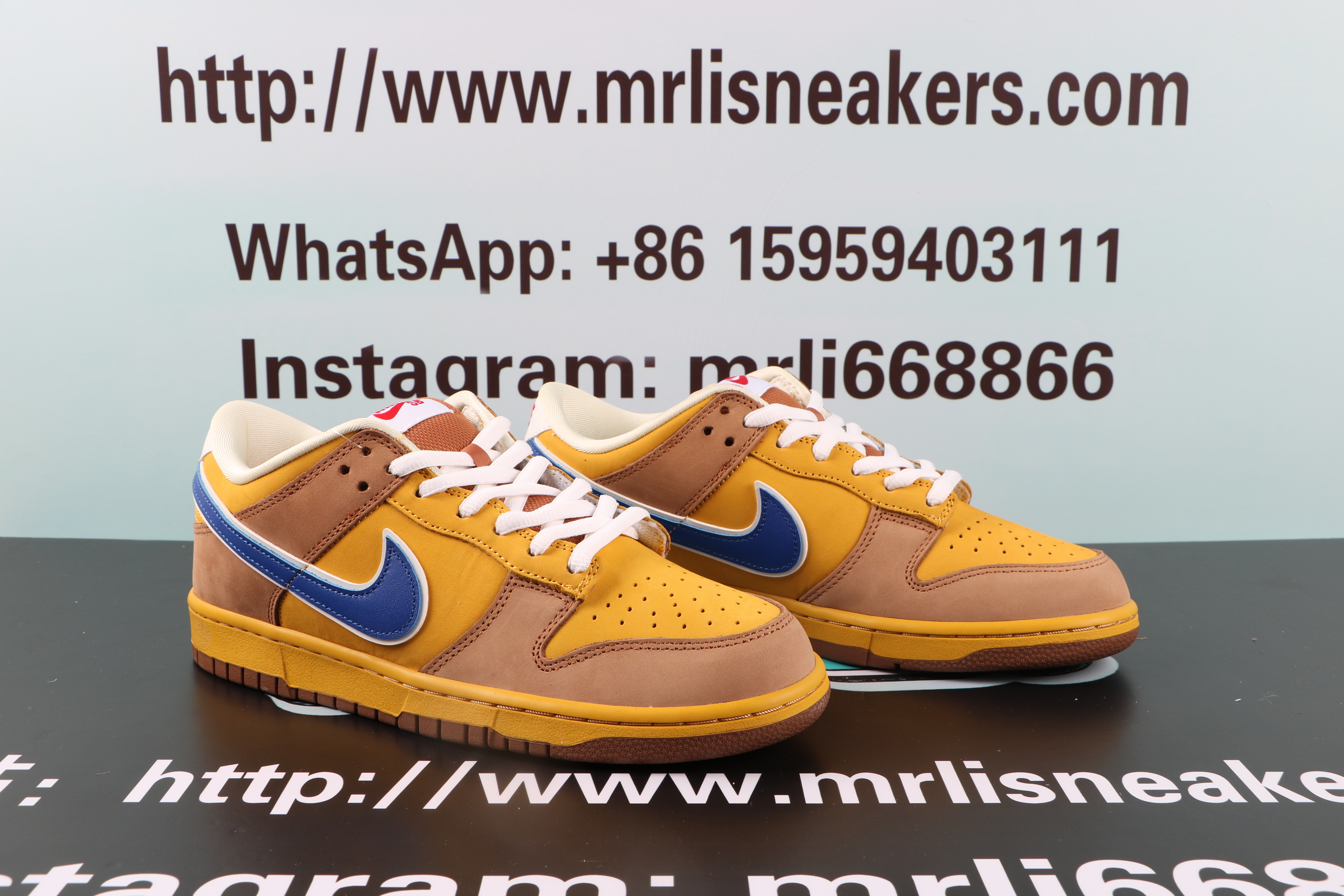 Nike SB Dunk Low Newcastle Brown Ale