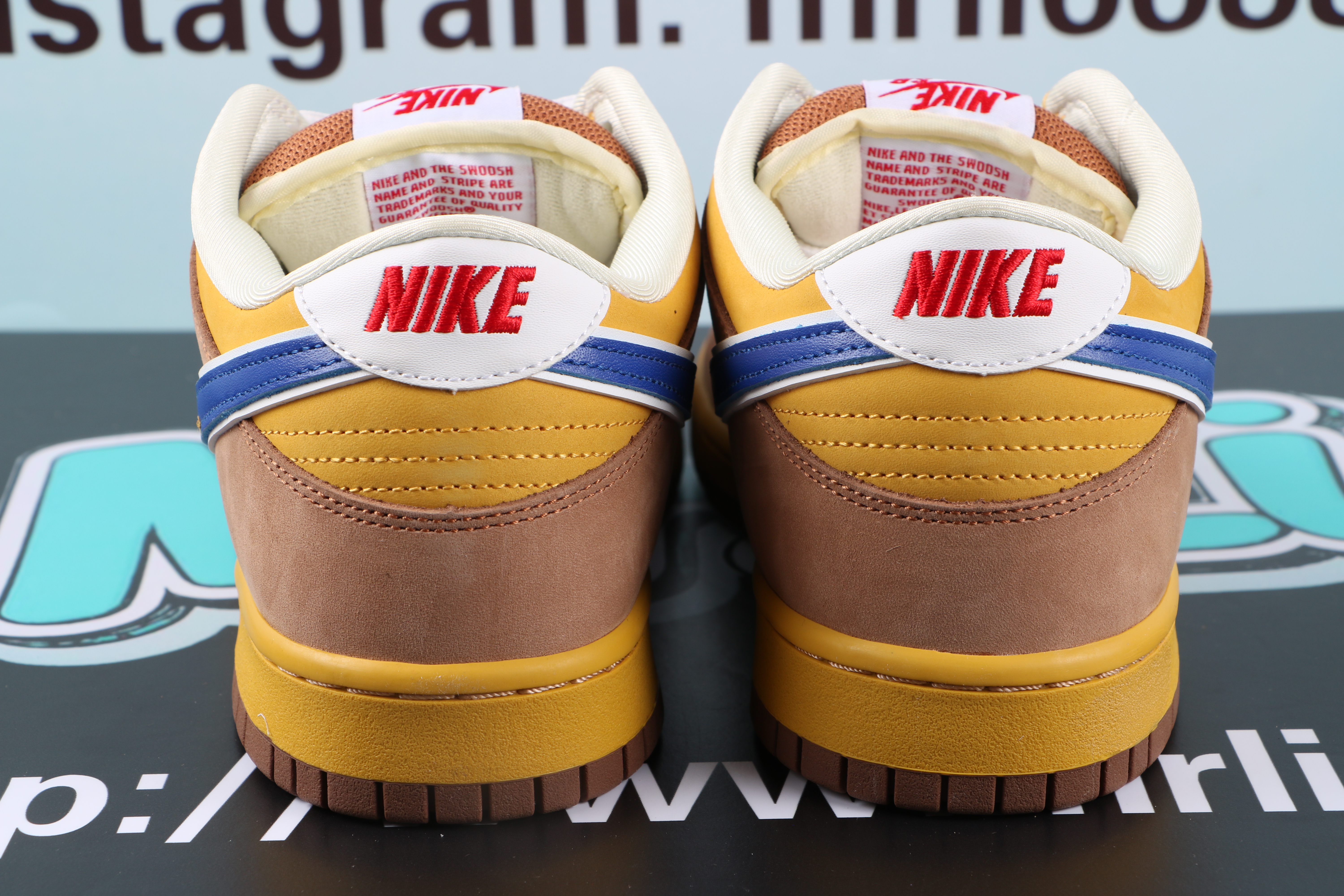Nike SB Dunk Low Newcastle Brown Ale