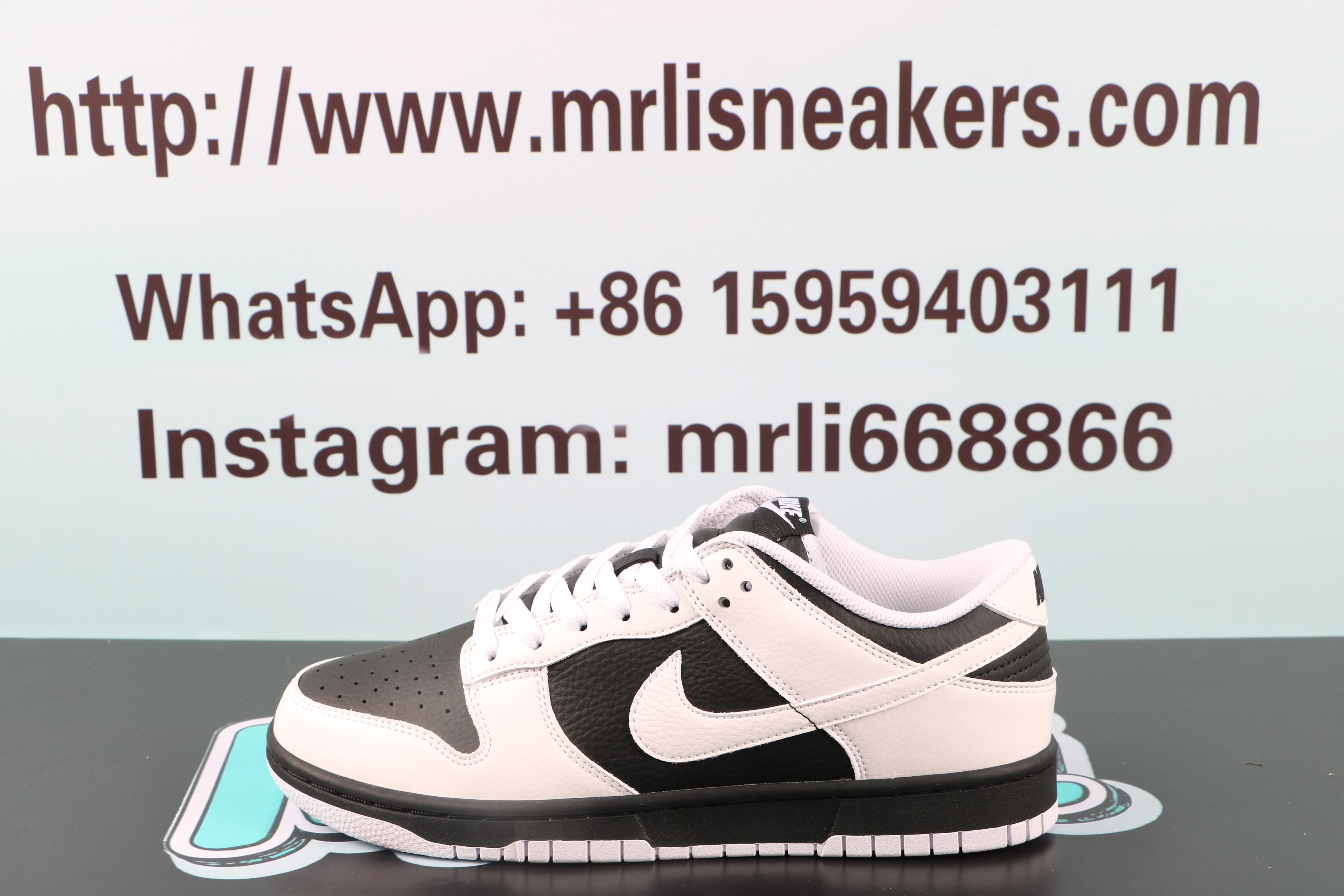Nike SB Dunk Low"Reverse Panda"