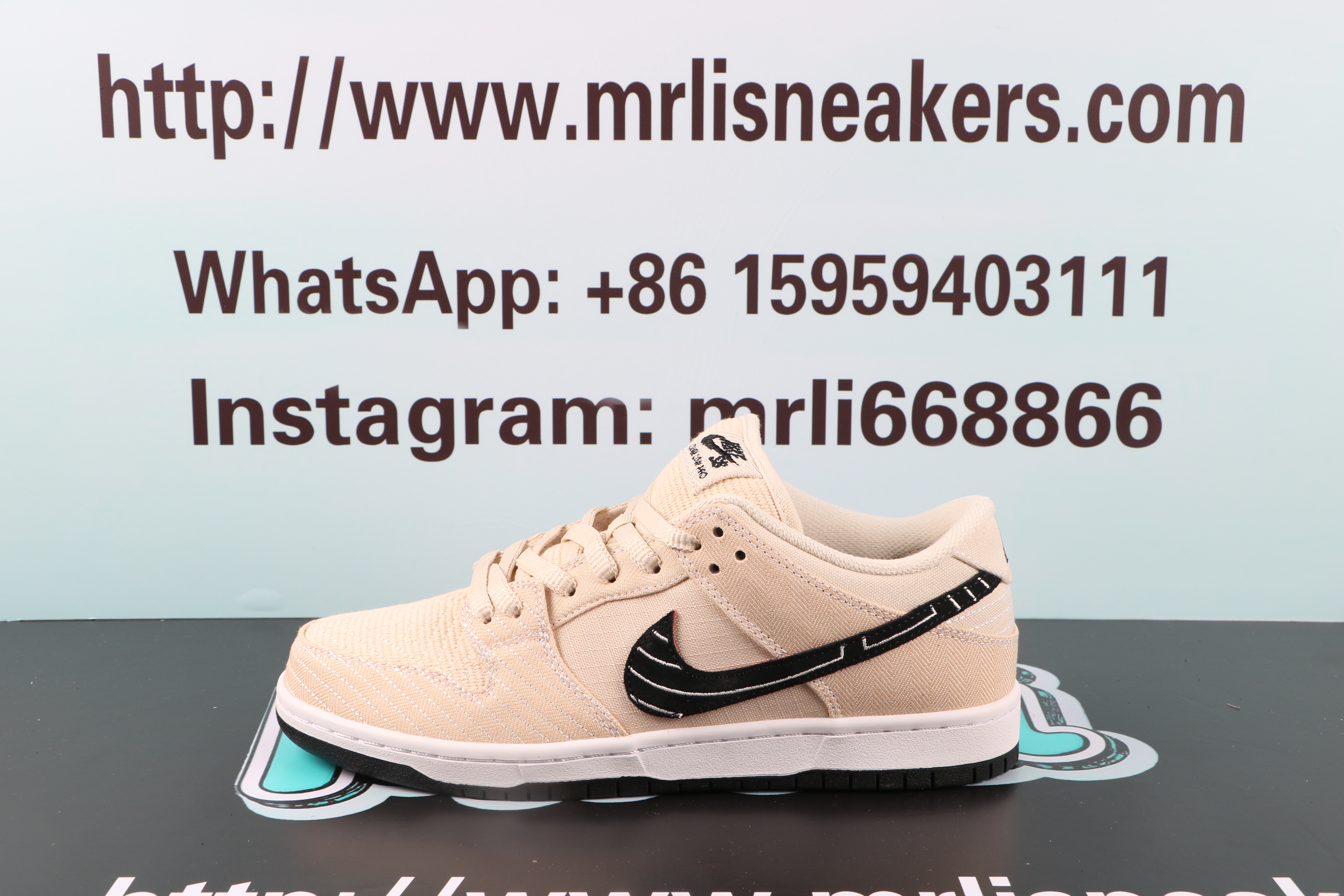 Nike SB Dunk Low X Albino & Preto Pearl White