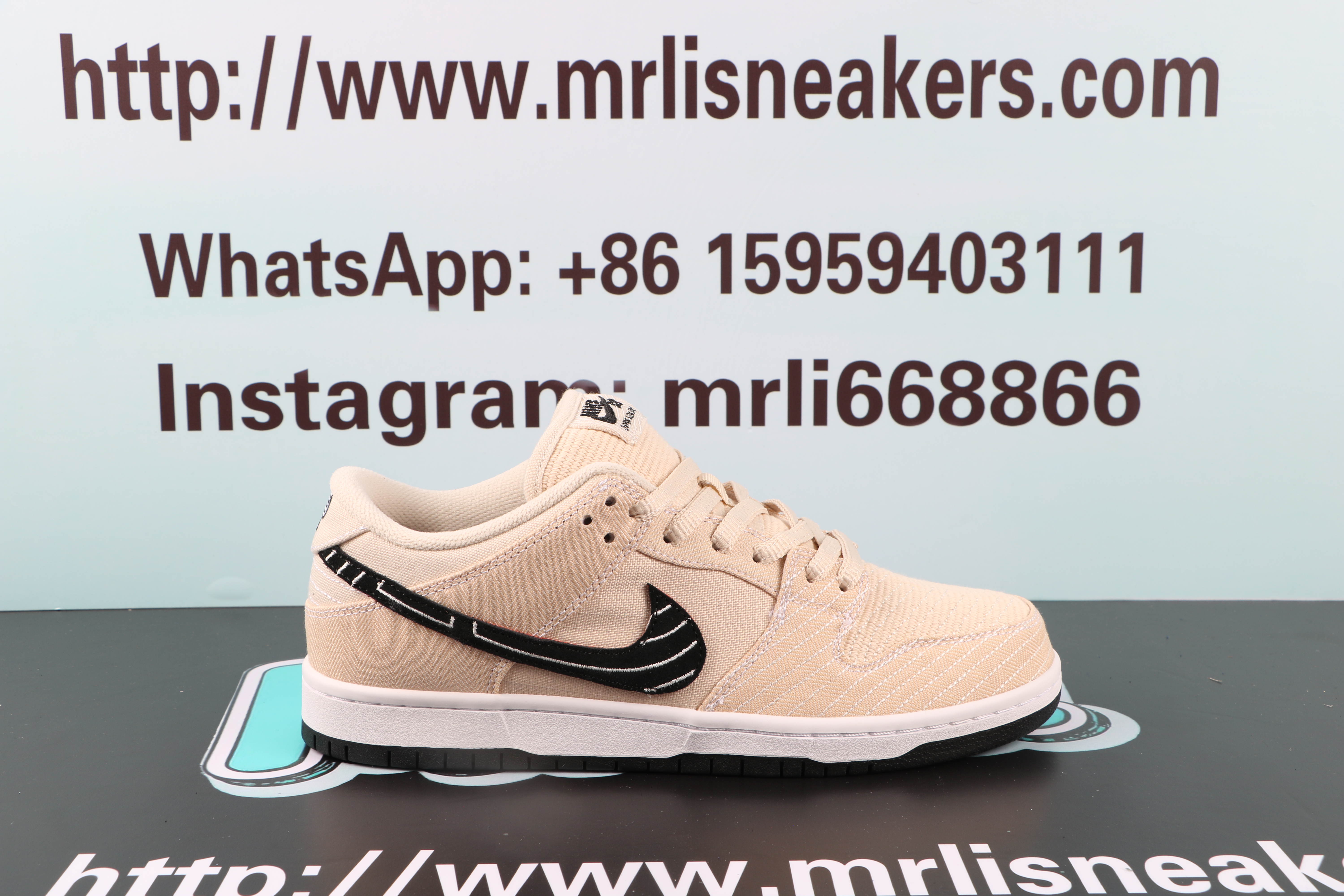 Nike SB Dunk Low X Albino & Preto Pearl White