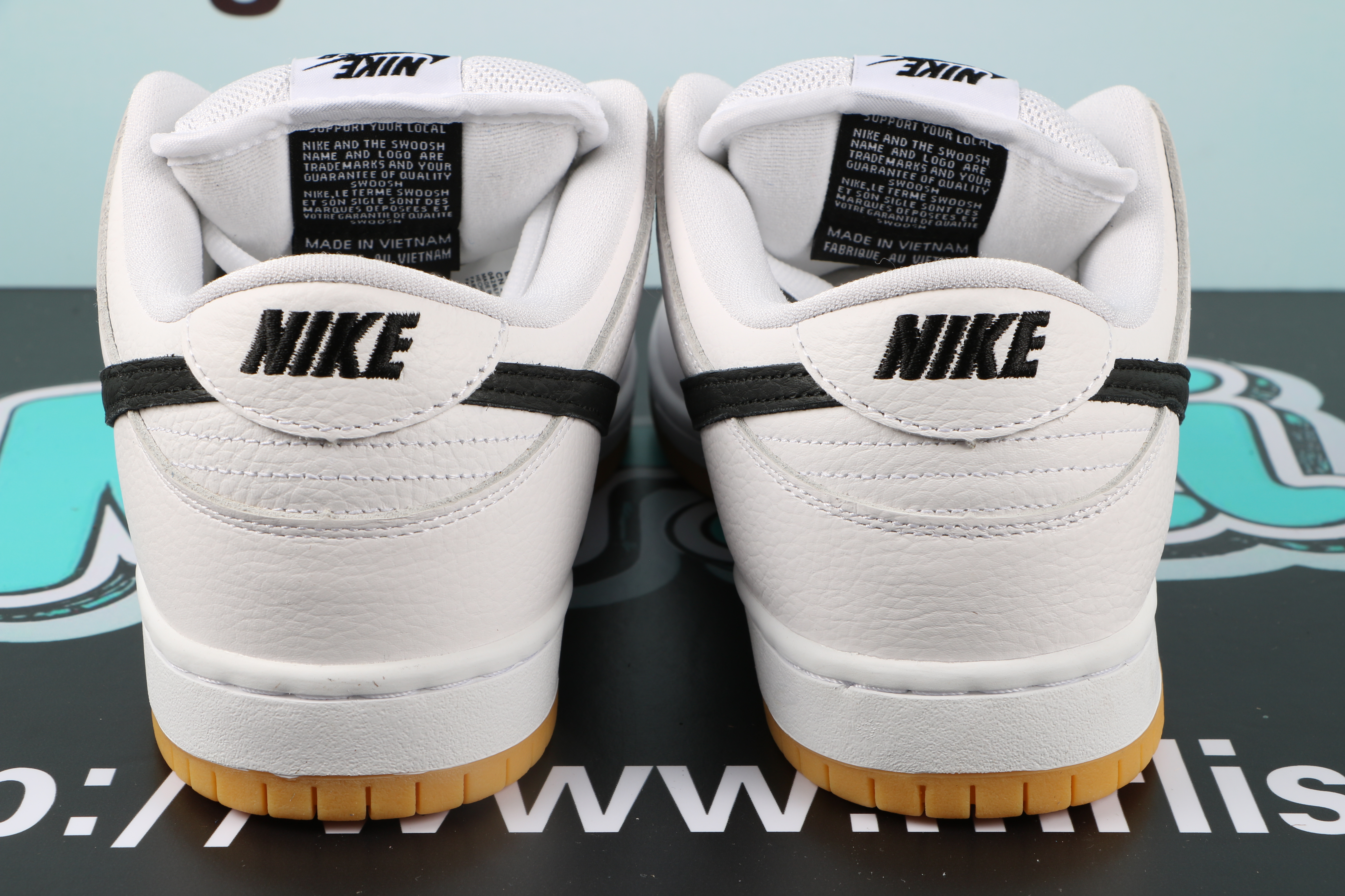 Nike Dunk SB Low pro iso "white gum"
