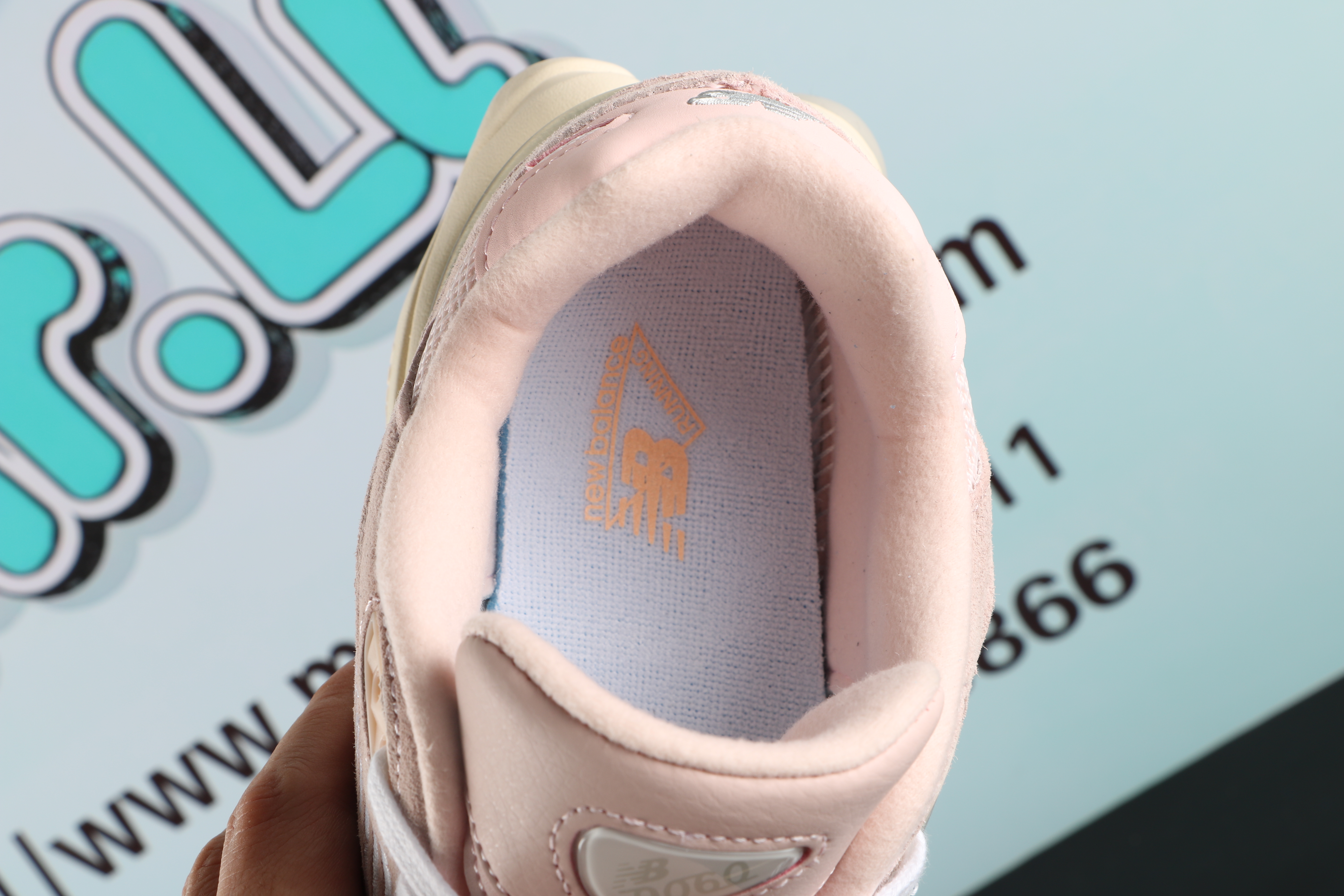New Balance 9060 Crystal Pink