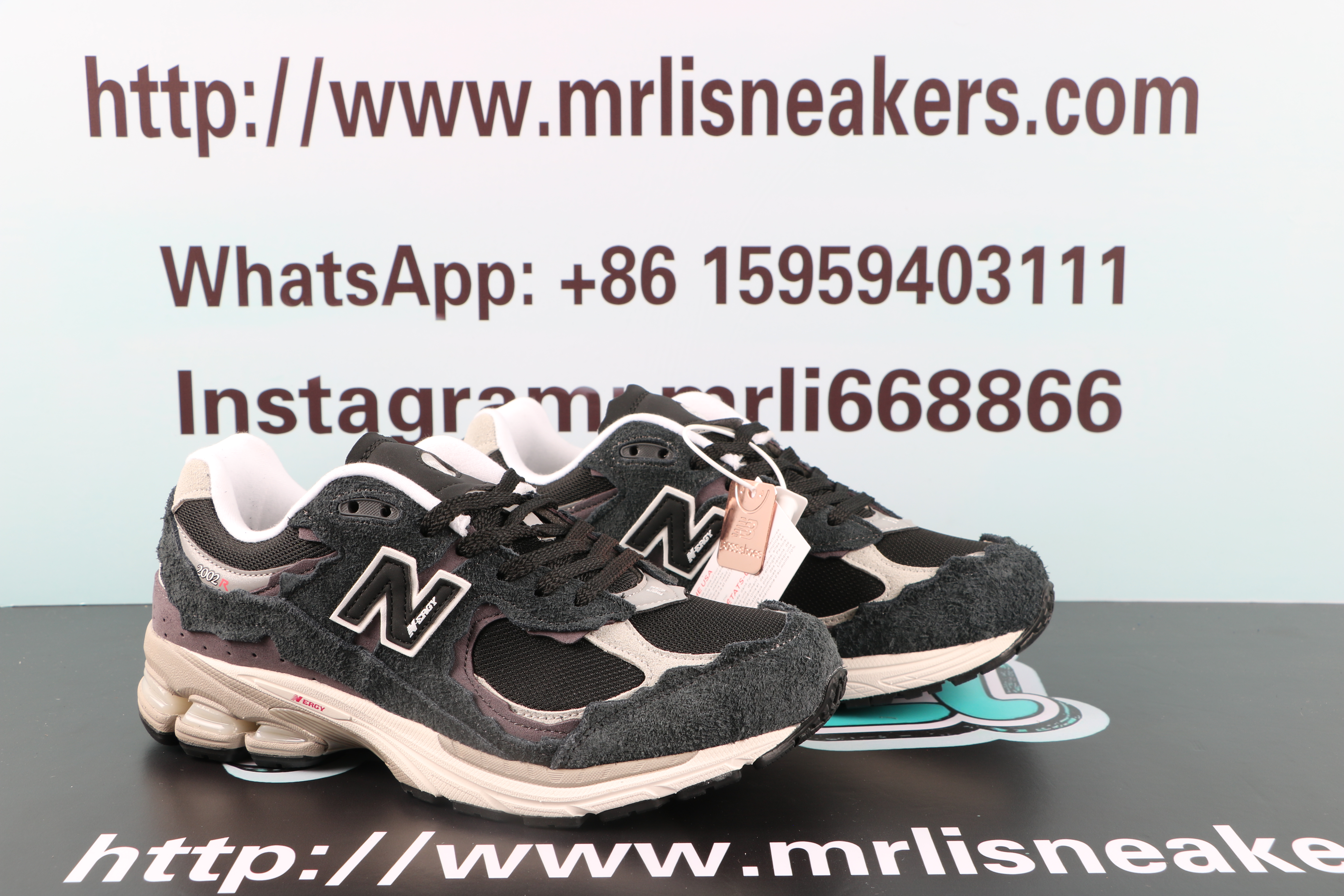 New Balance 1906