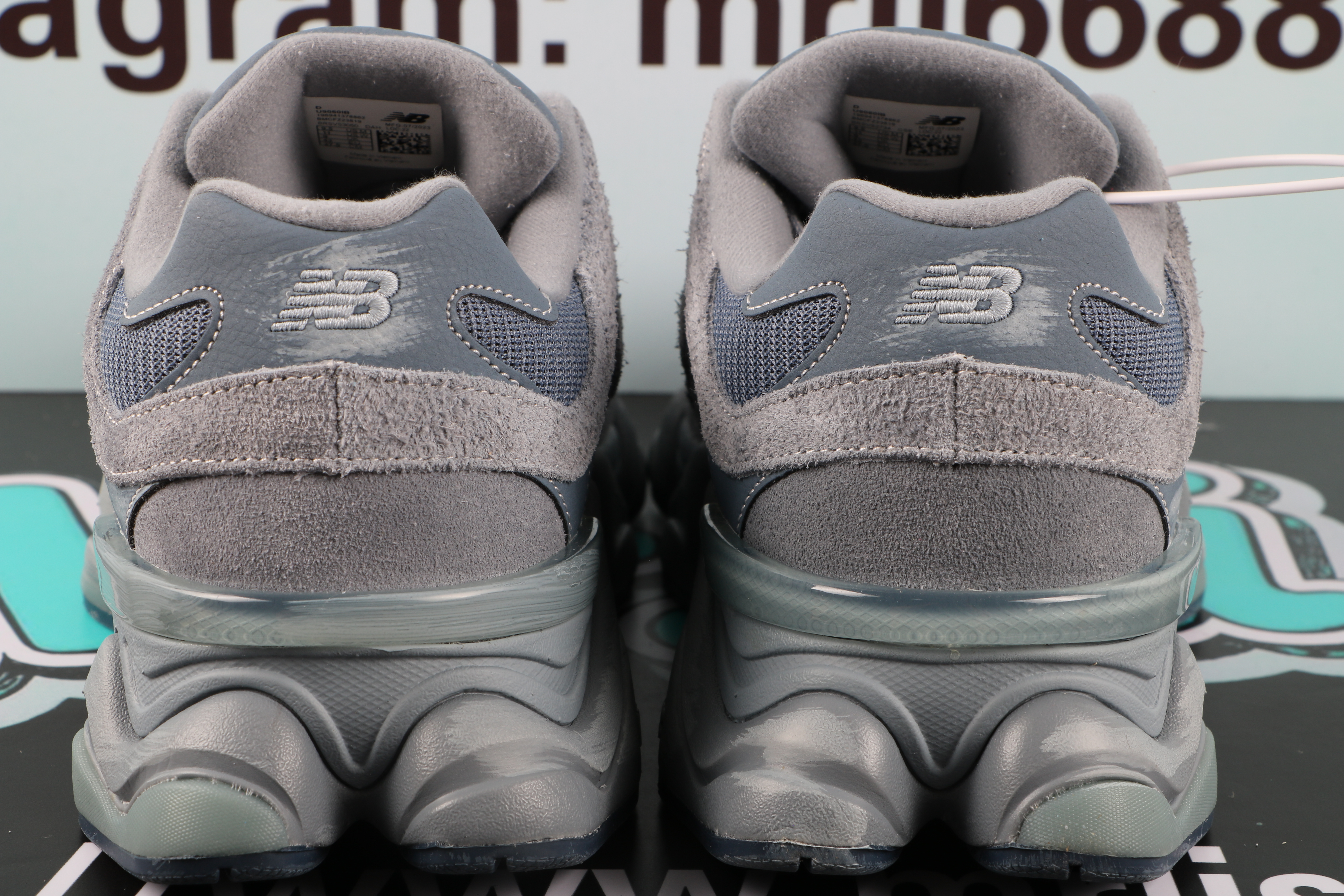 New Balance 9060