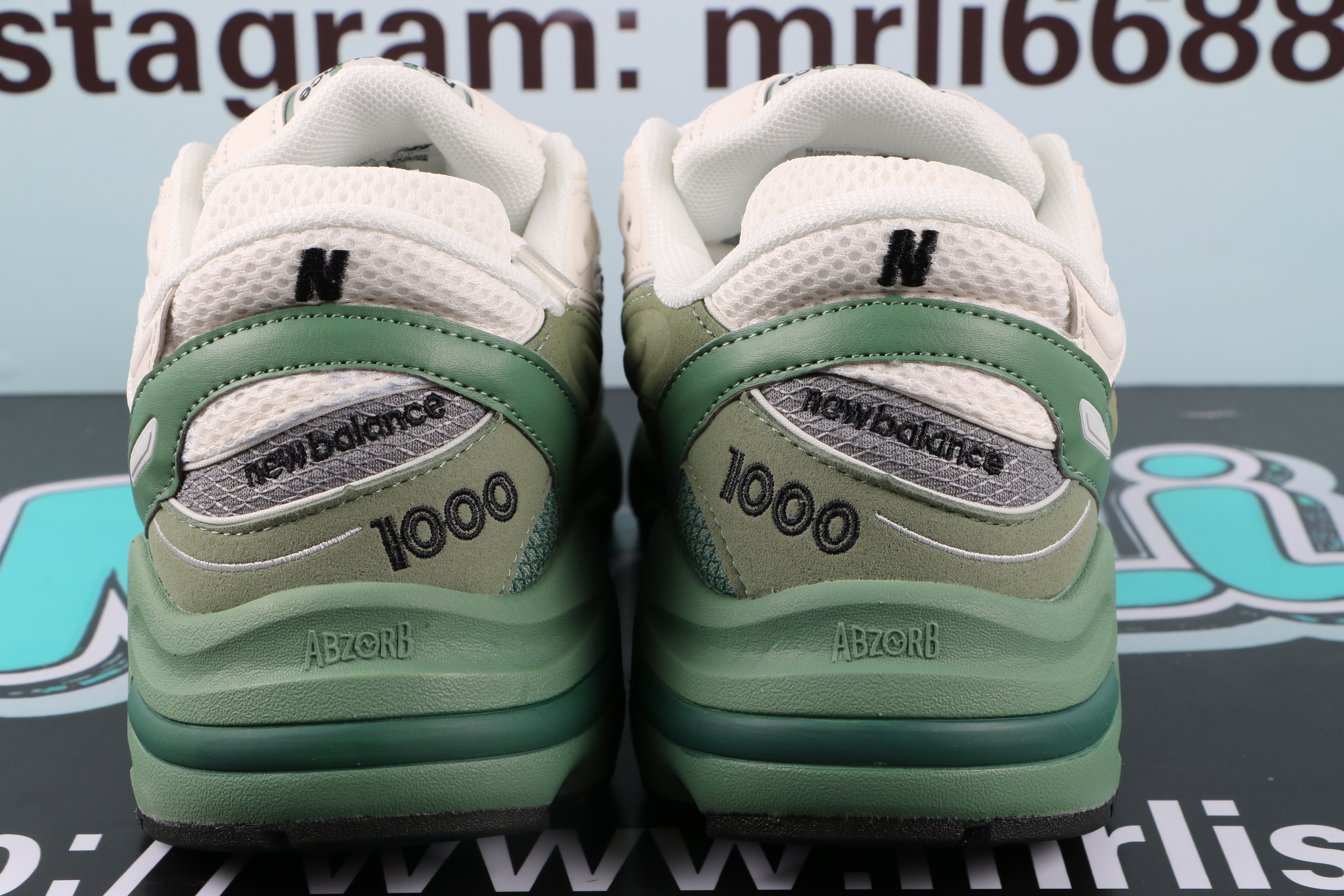New Balance 1000 Green Grey