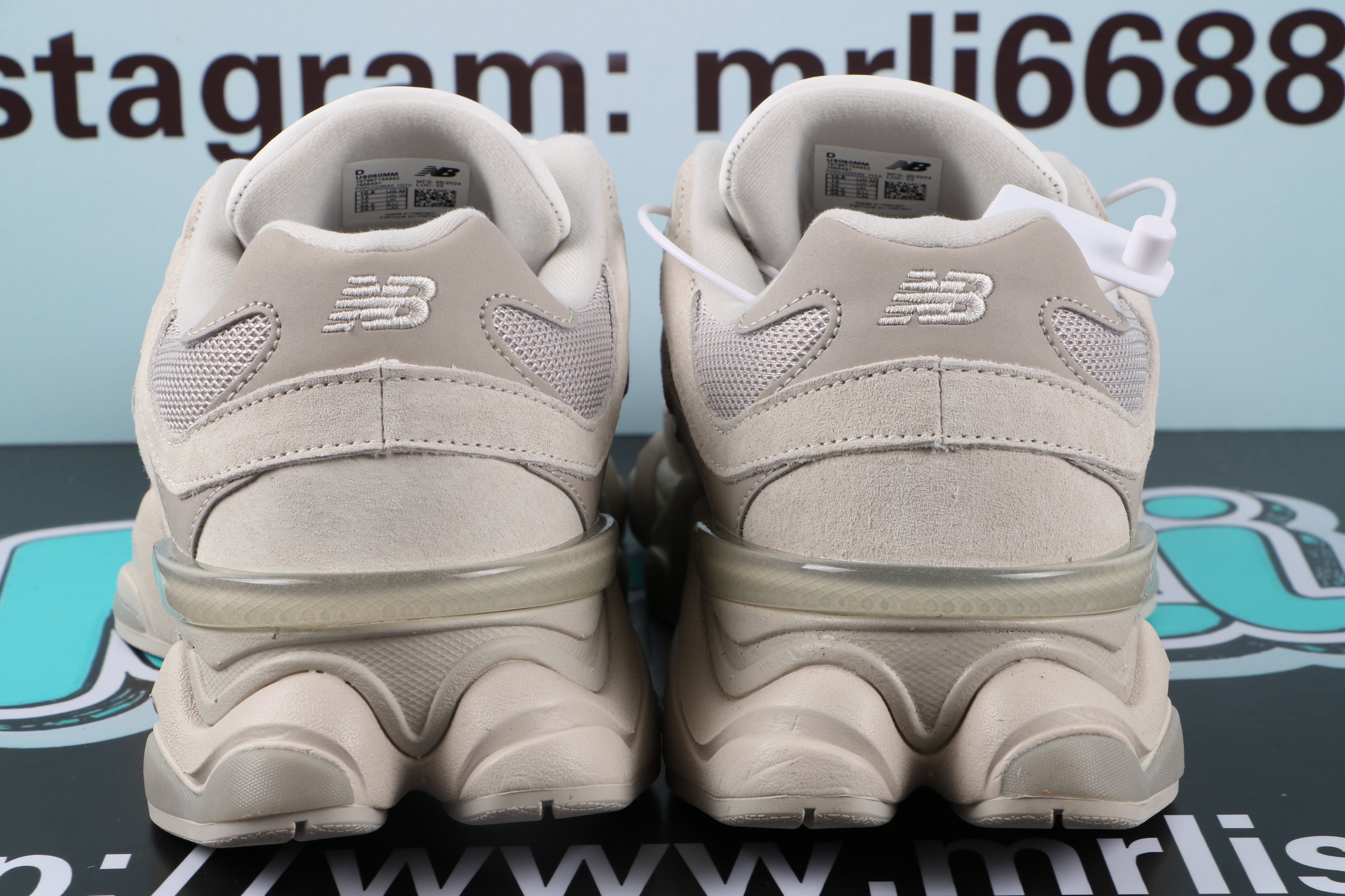 New Balance 9060