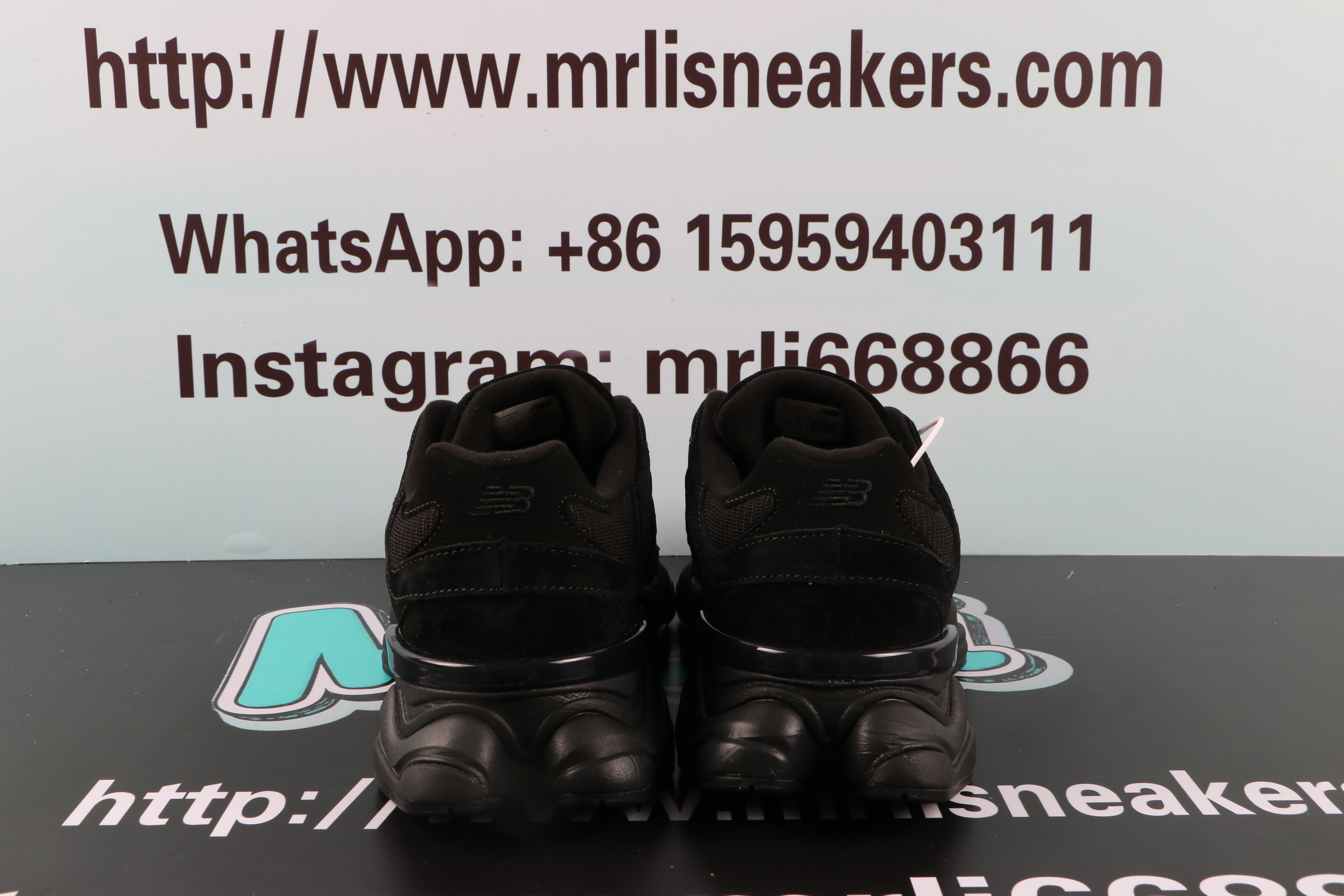 New Balance 9060 Triple Black
