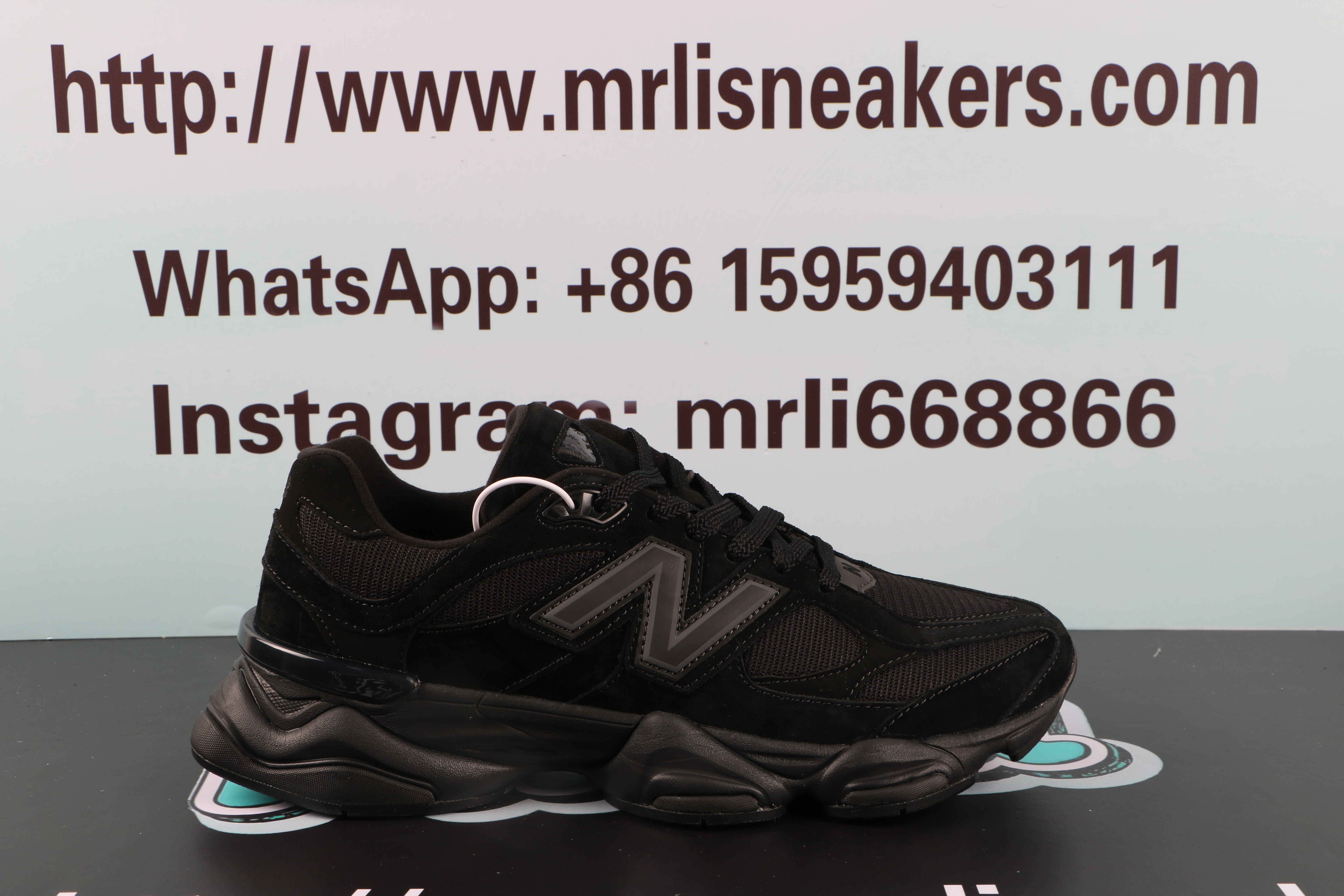 New Balance 9060 Triple Black