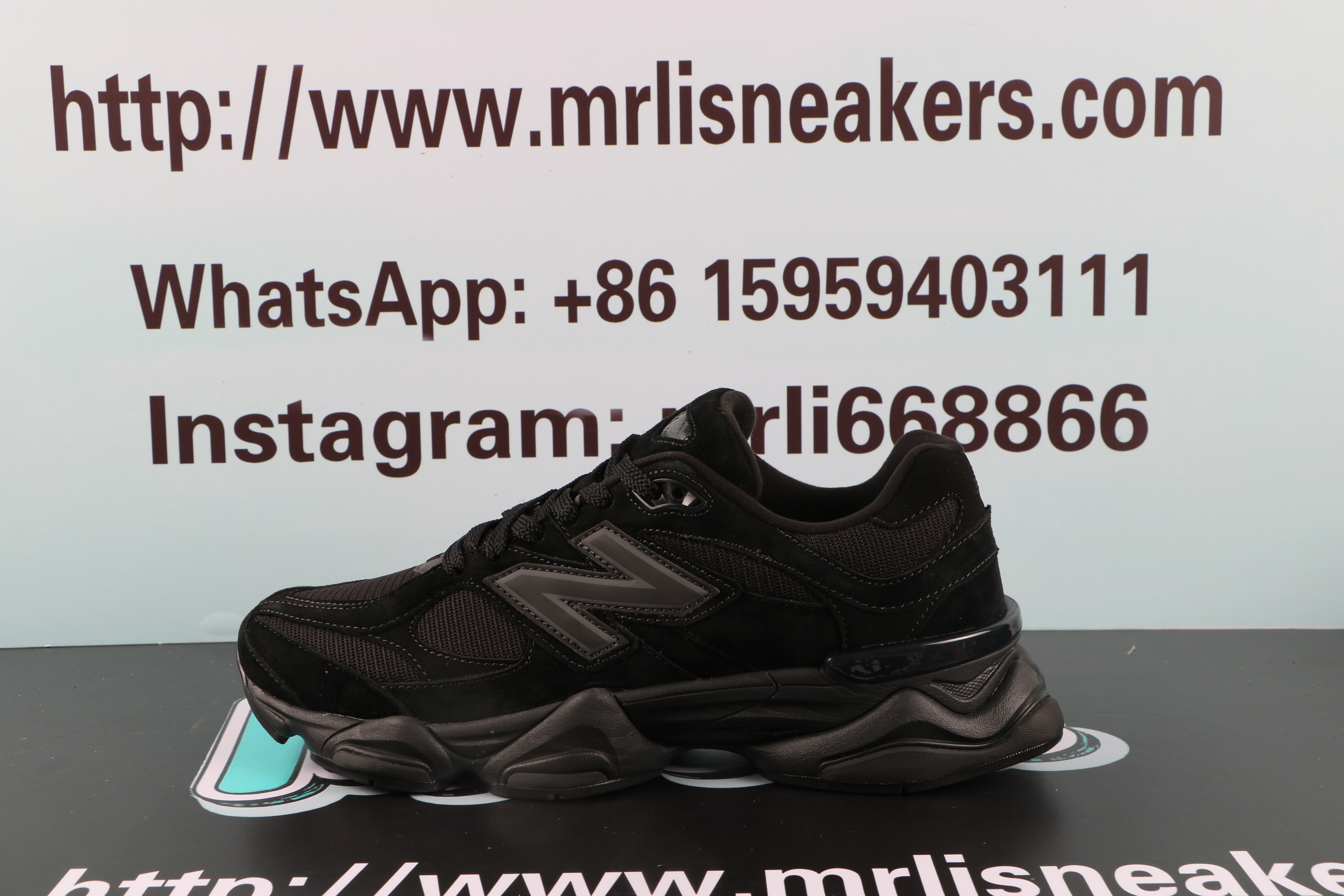 New Balance 9060 Triple Black