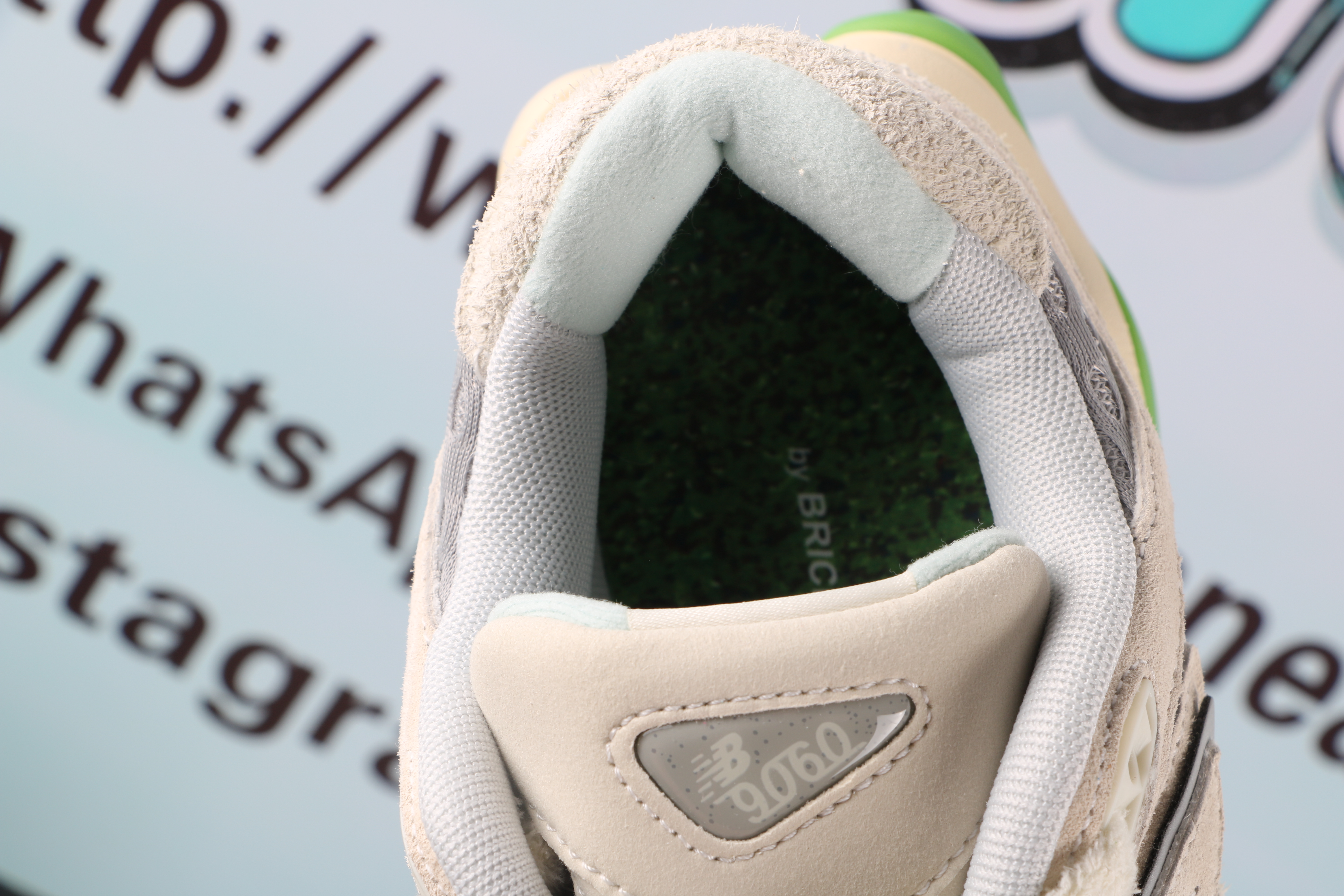 New Balance 9060 Bricks & Wood