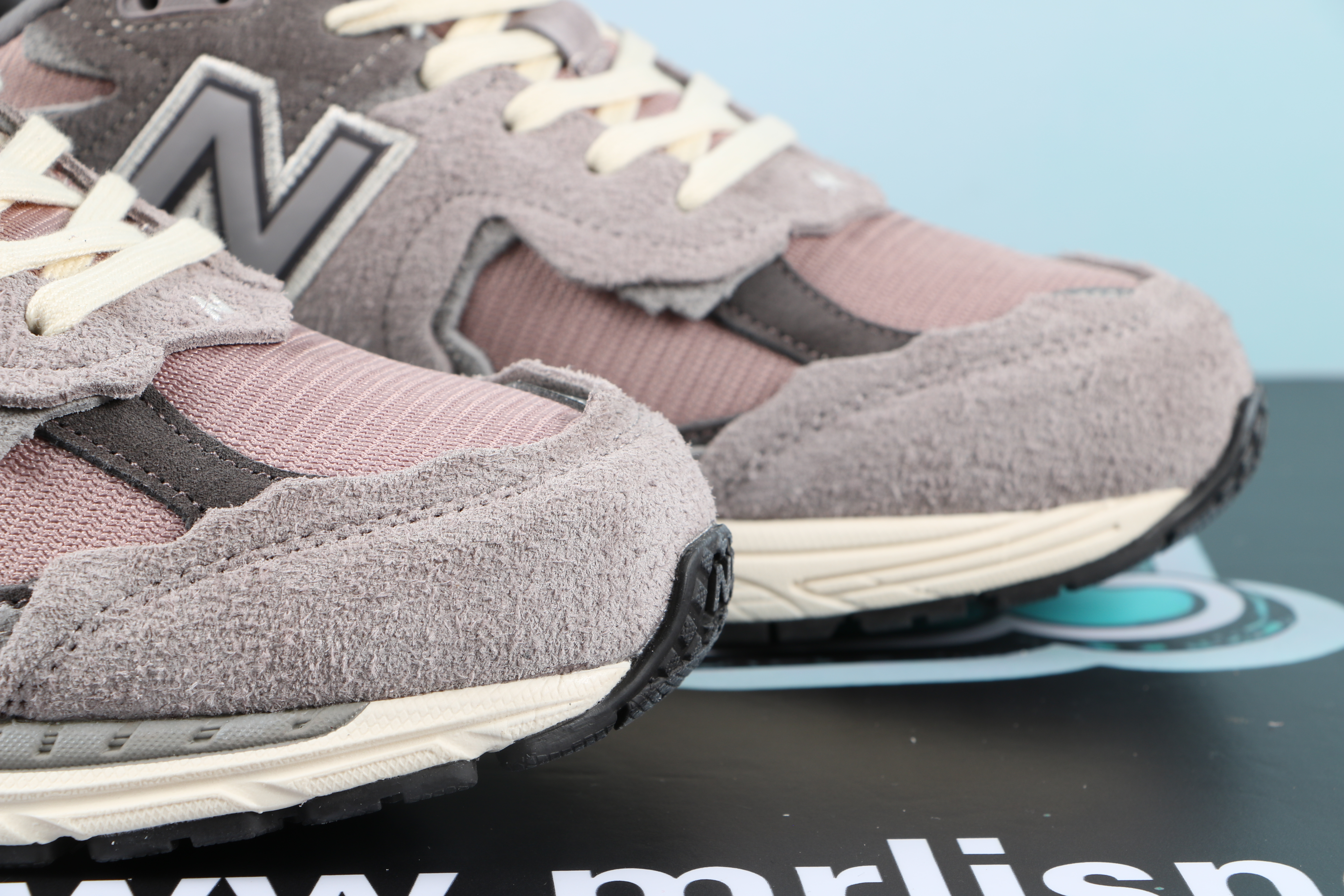 New balance 2002R Protection Pack Pink