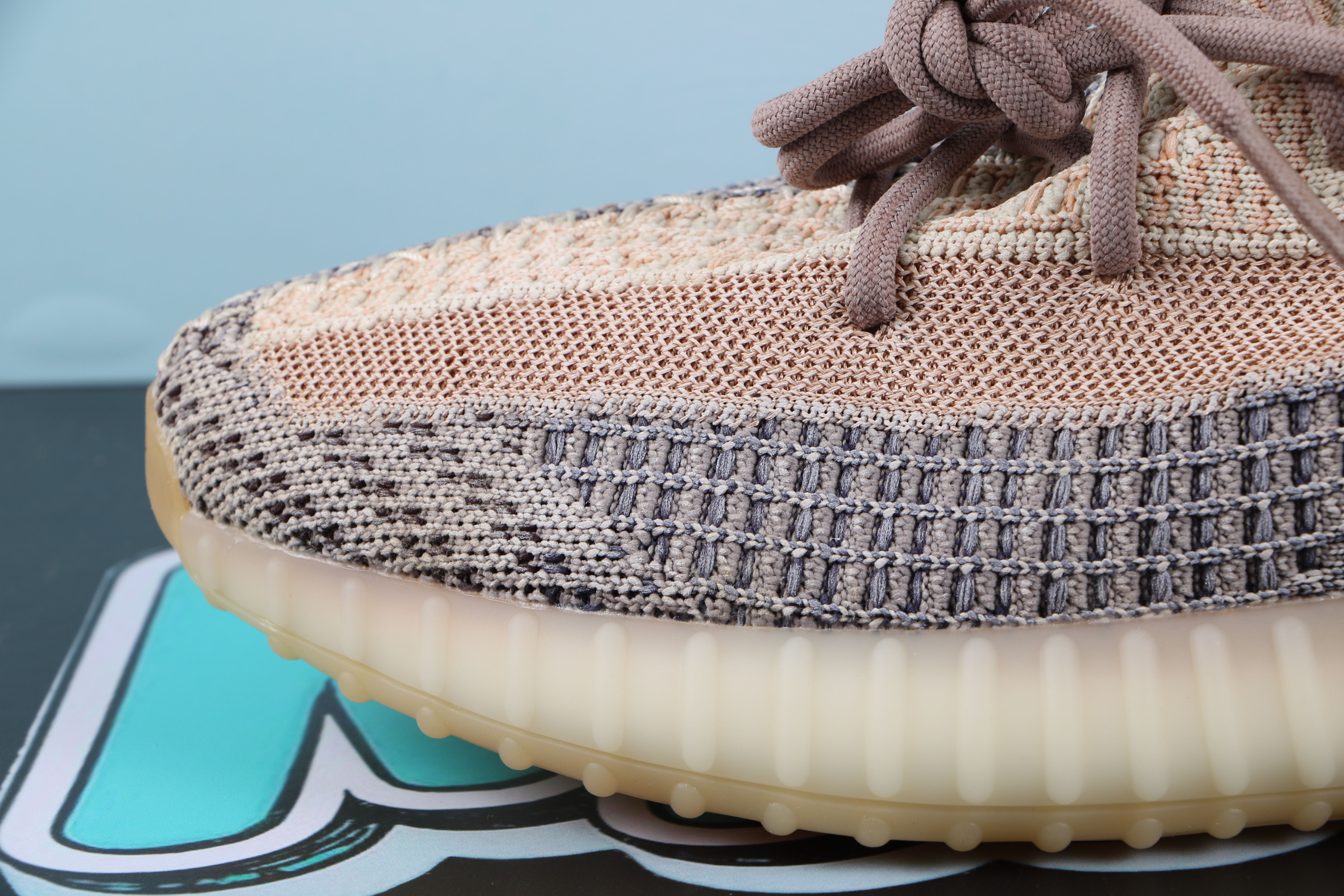 Yeezy Boost 350 V2 Ash Pearl