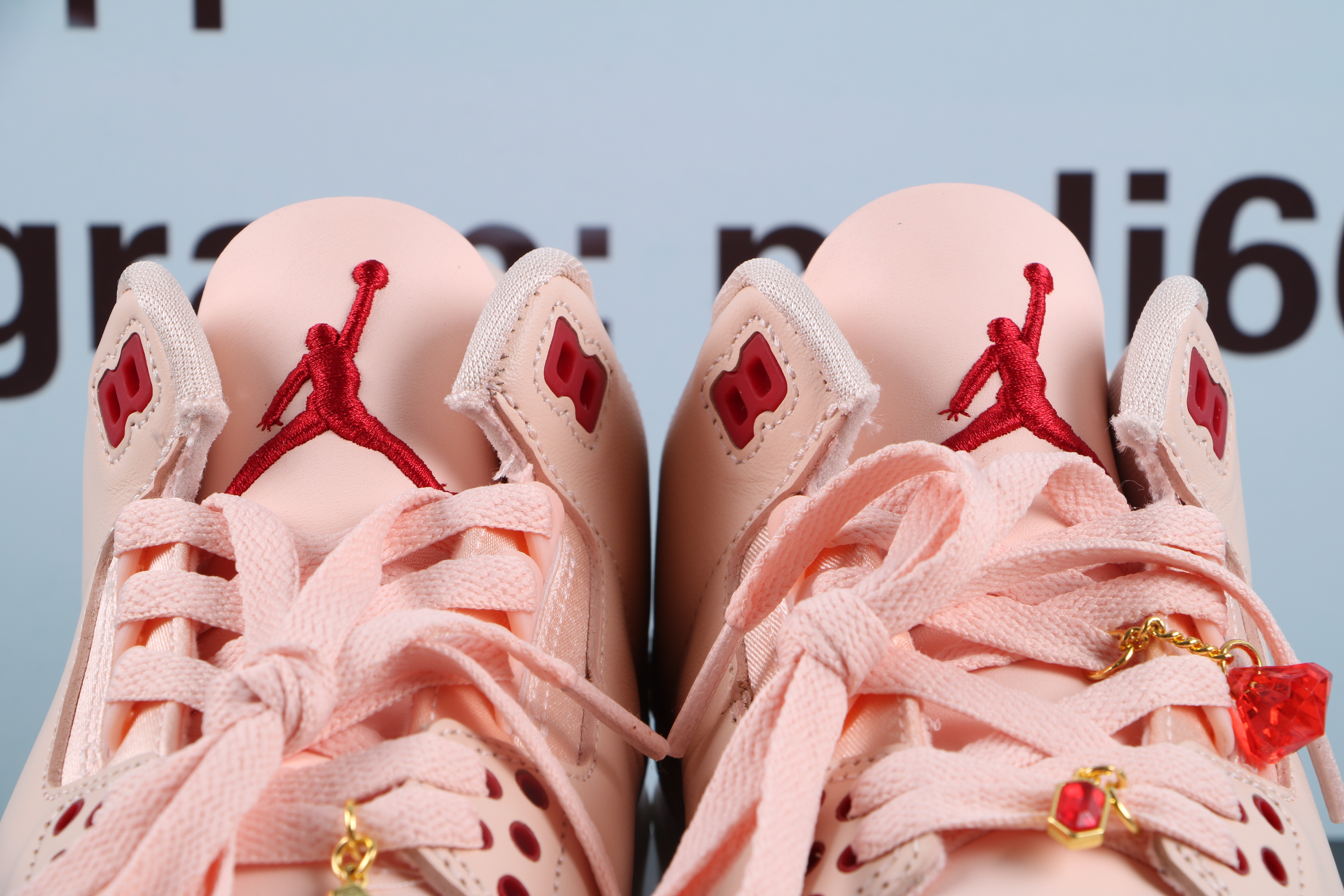 Jordan 3 Retro Valentine's Day