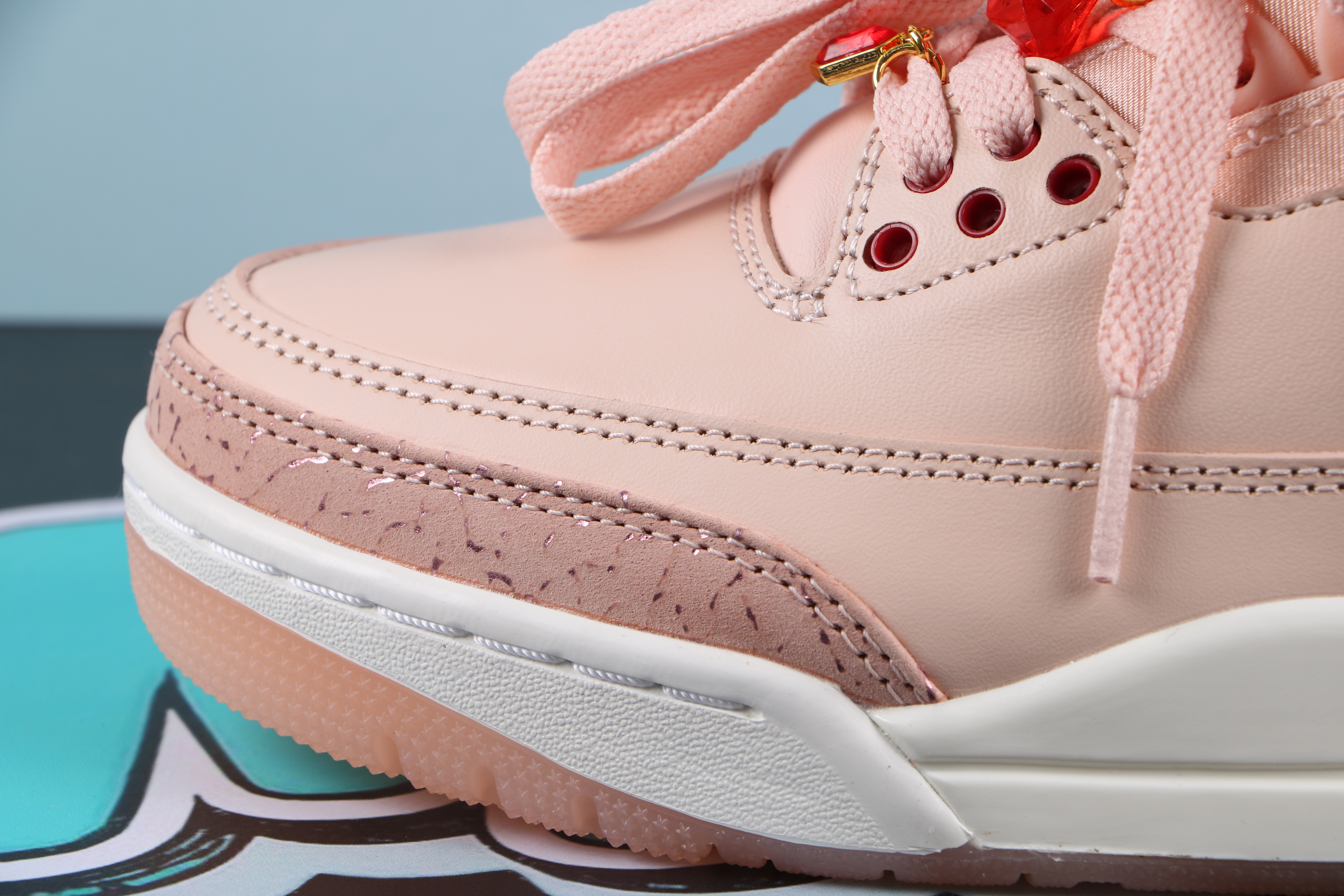 Jordan 3 Retro Valentine's Day