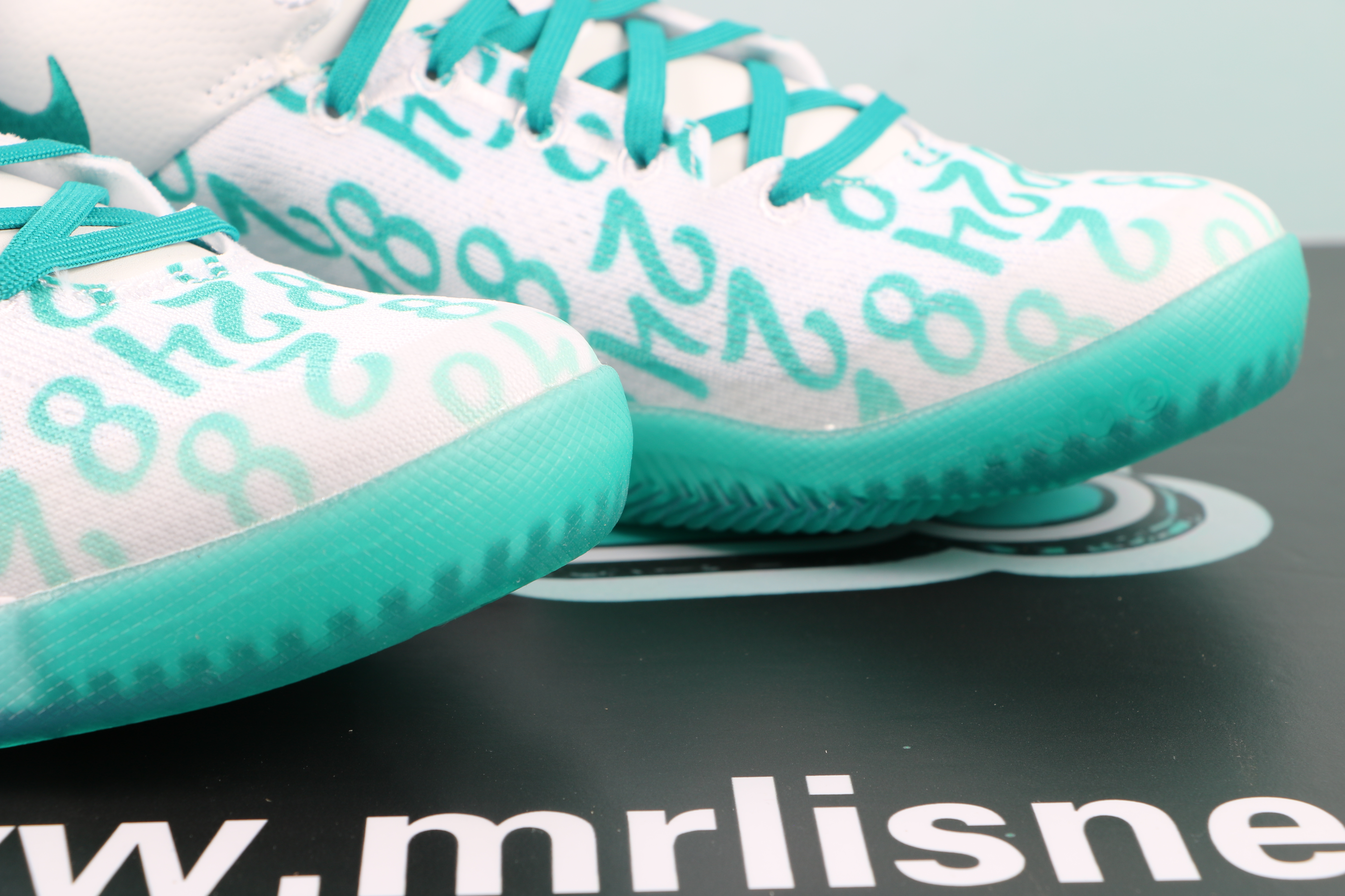 Nike Kobe 8 Protro Radiant Emerald