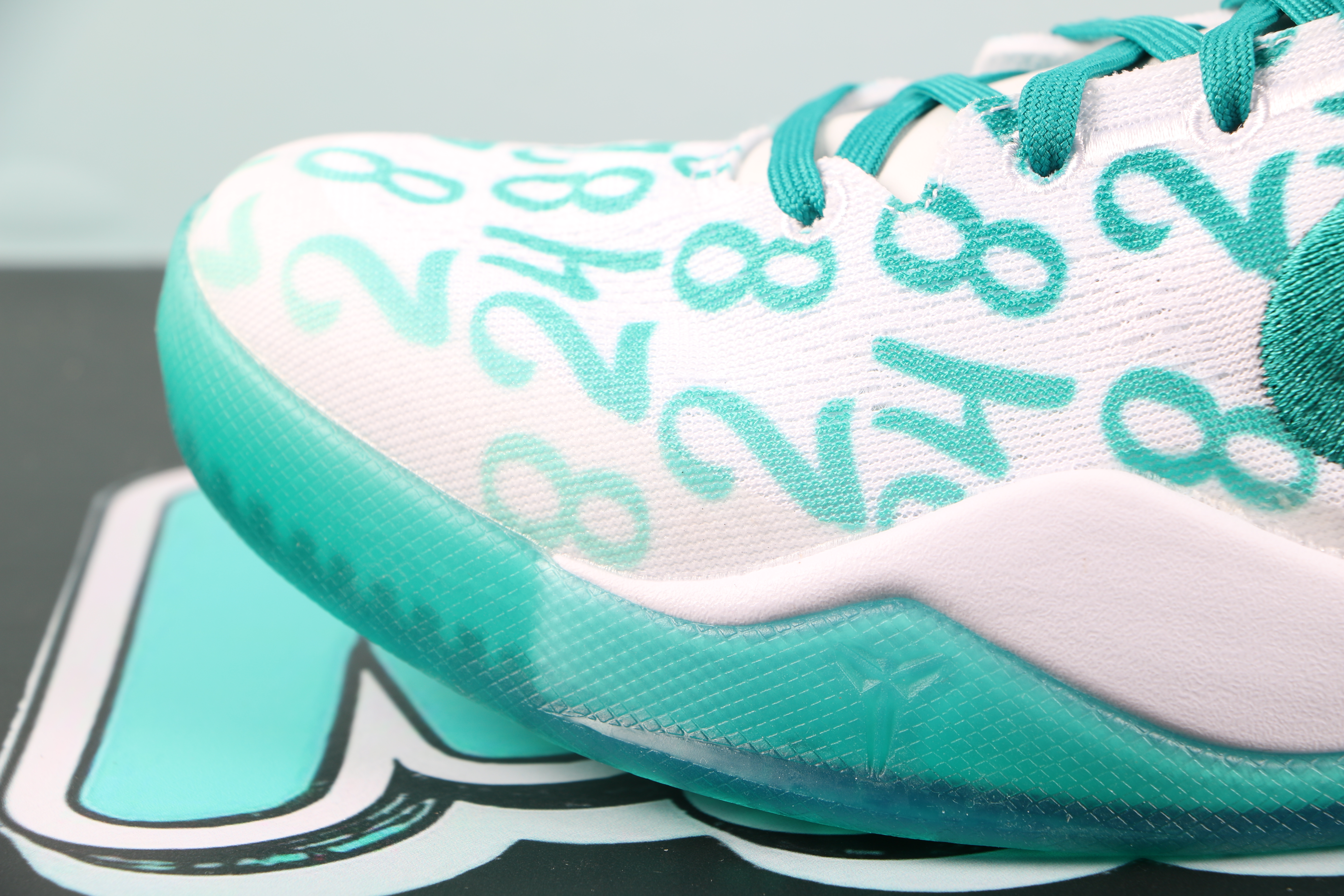 Nike Kobe 8 Protro Radiant Emerald
