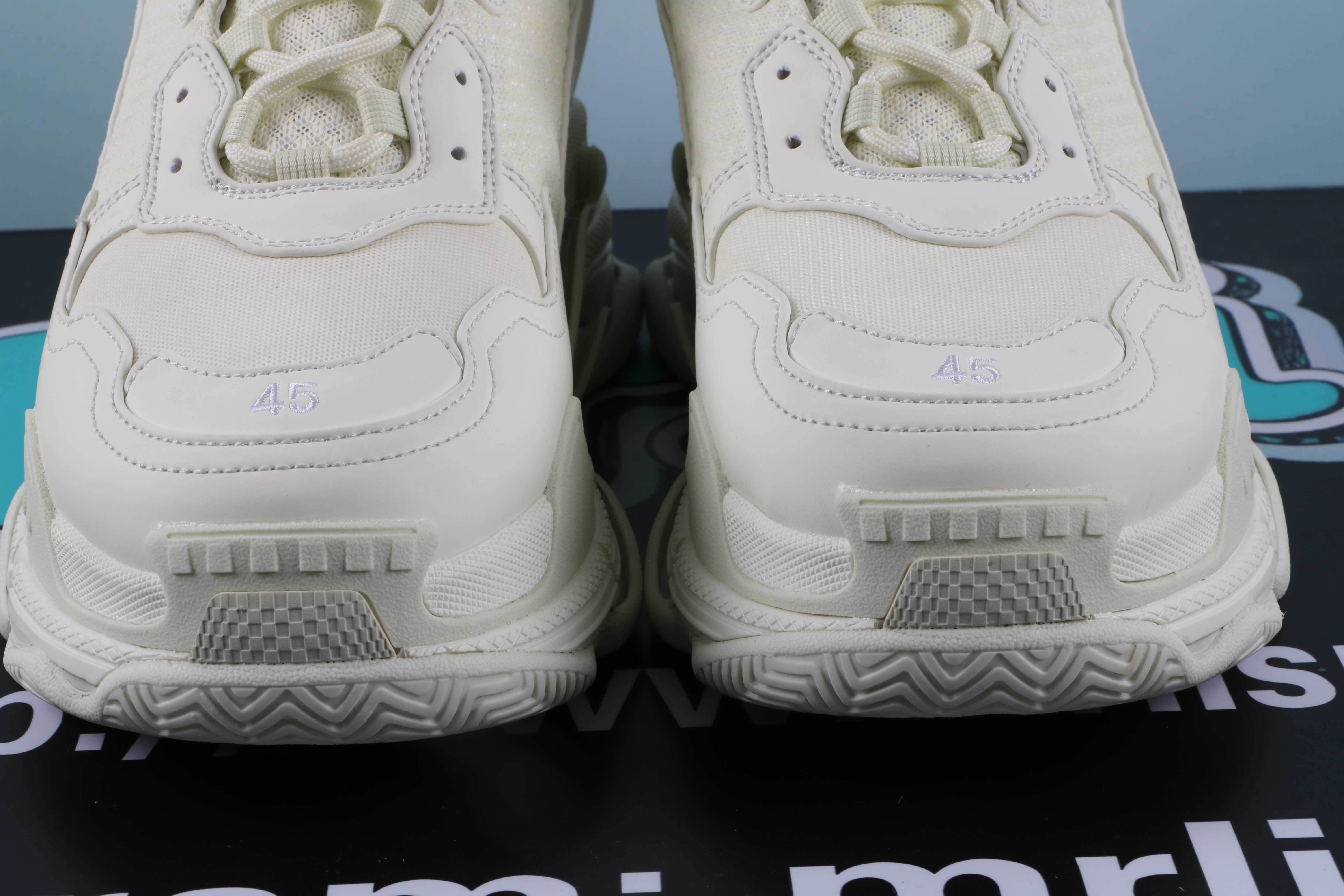 Balenciaga Triple S