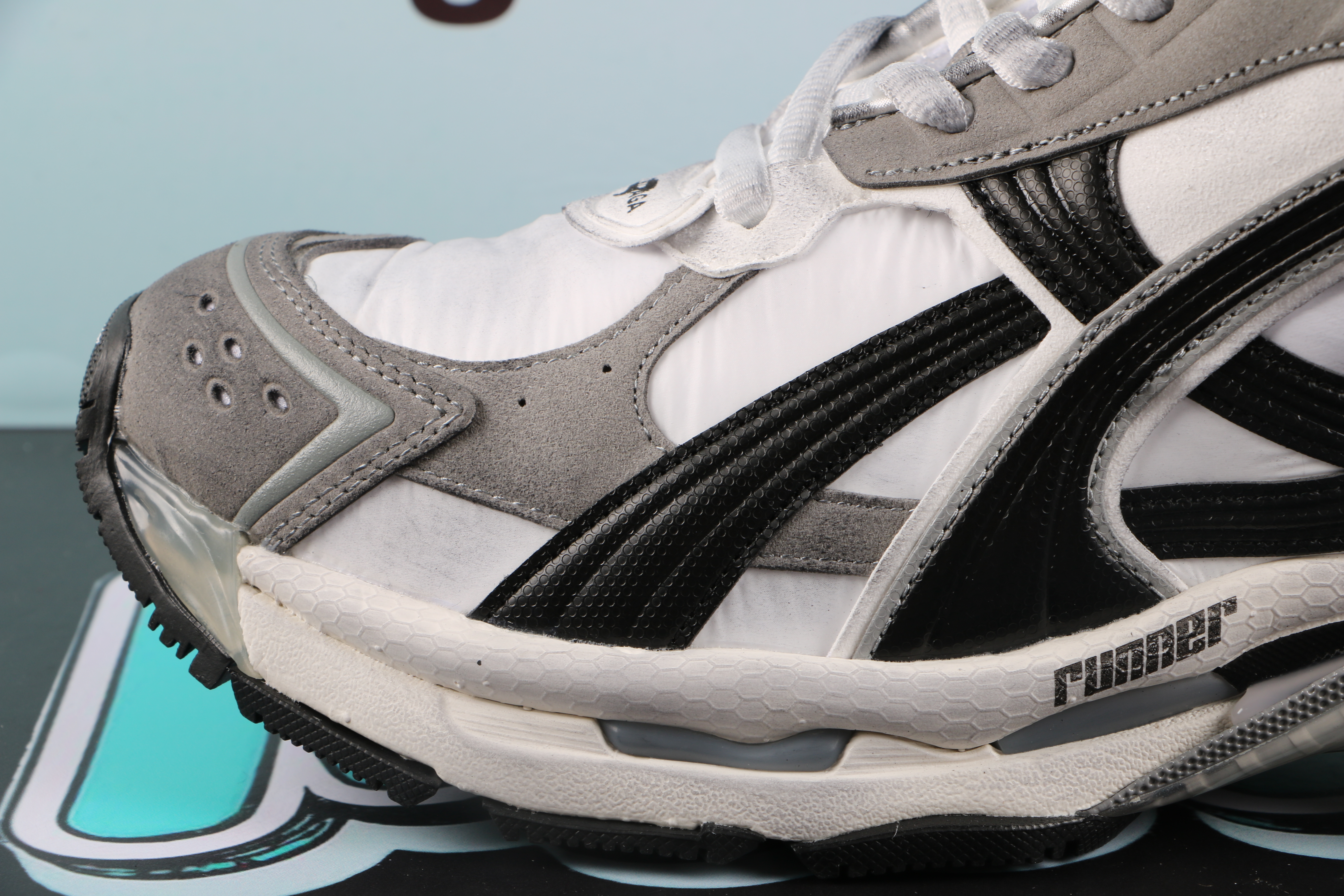 Balenciaga Runner