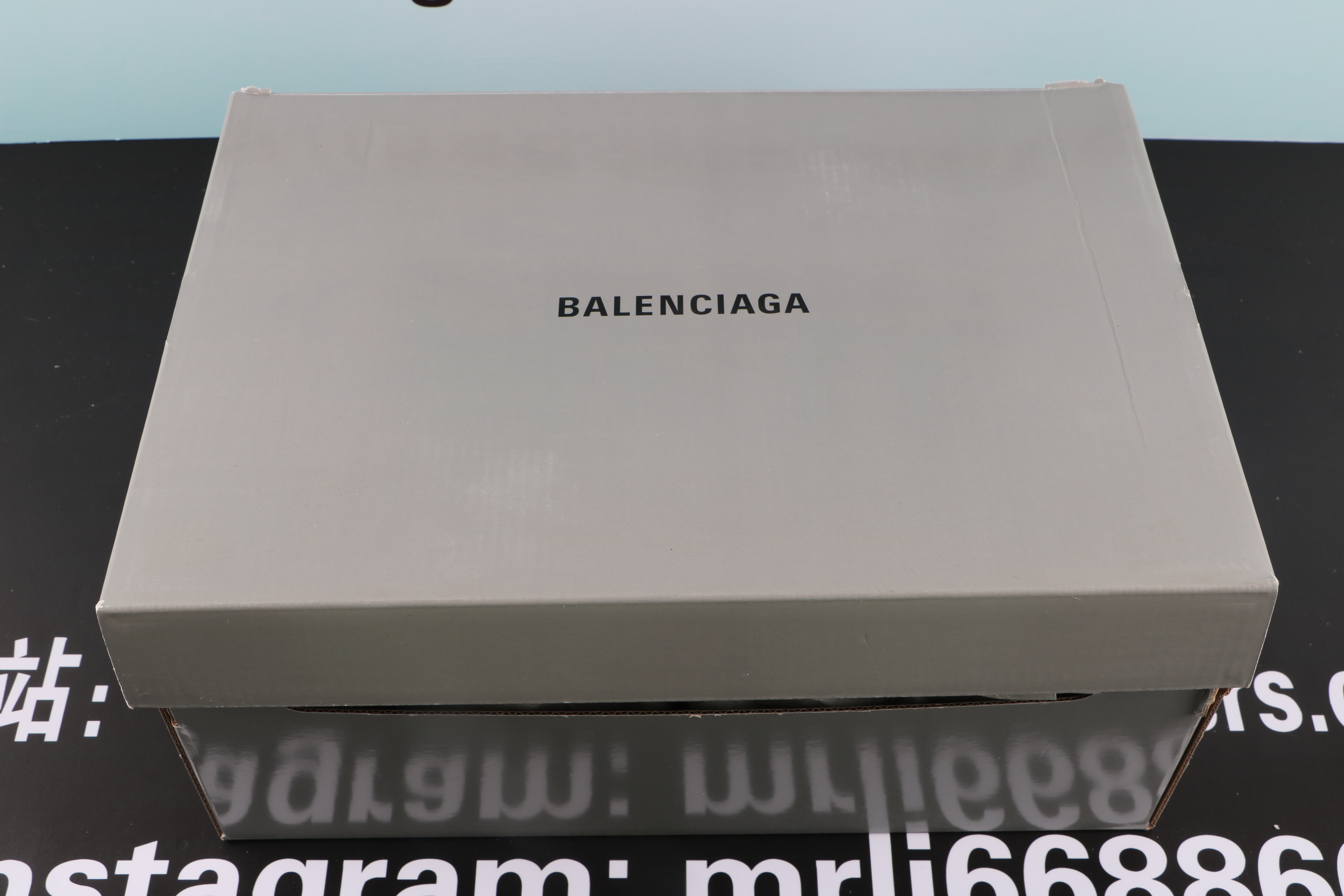 BALENCIAGA 3XL