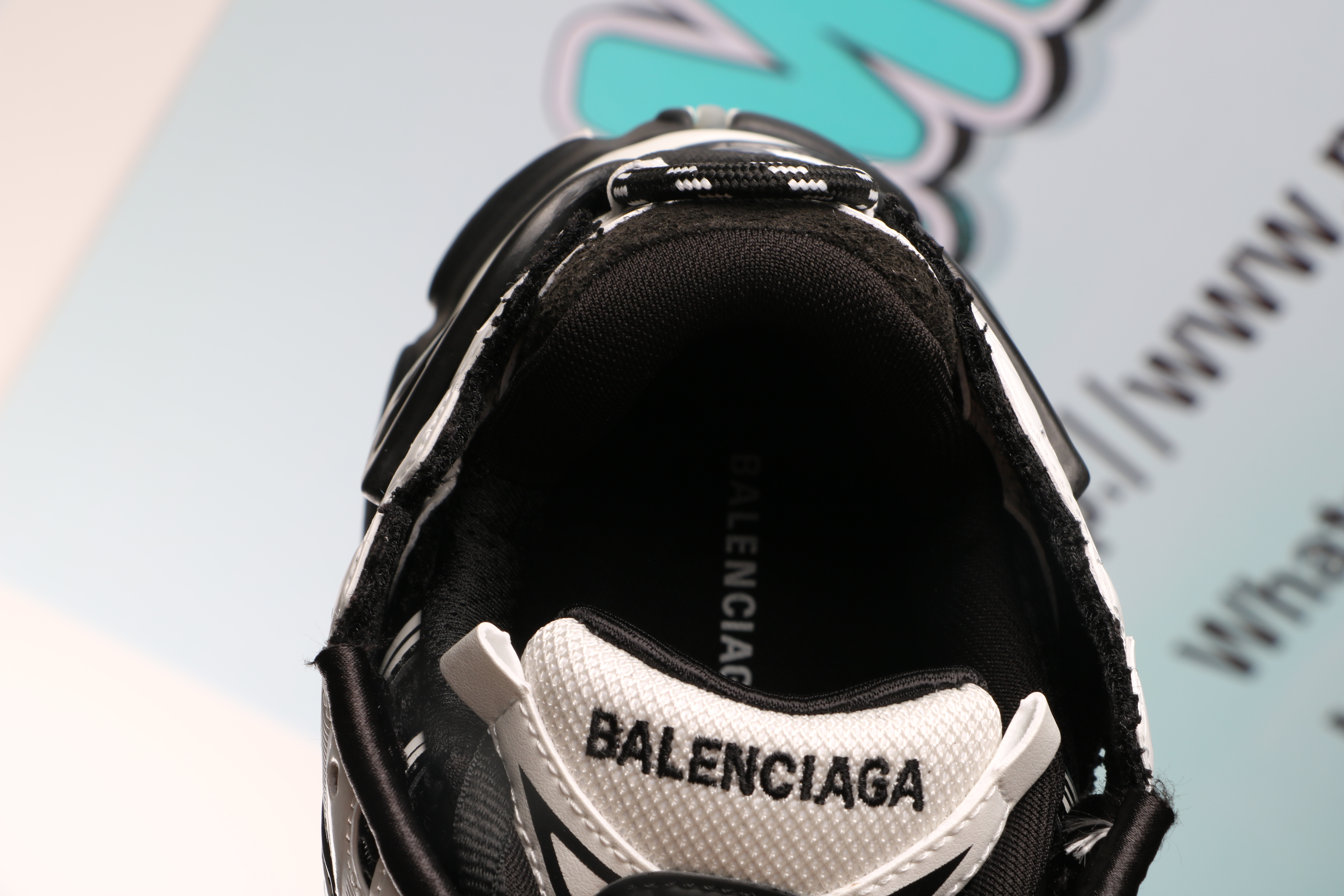 Balenciaga Runner Black White