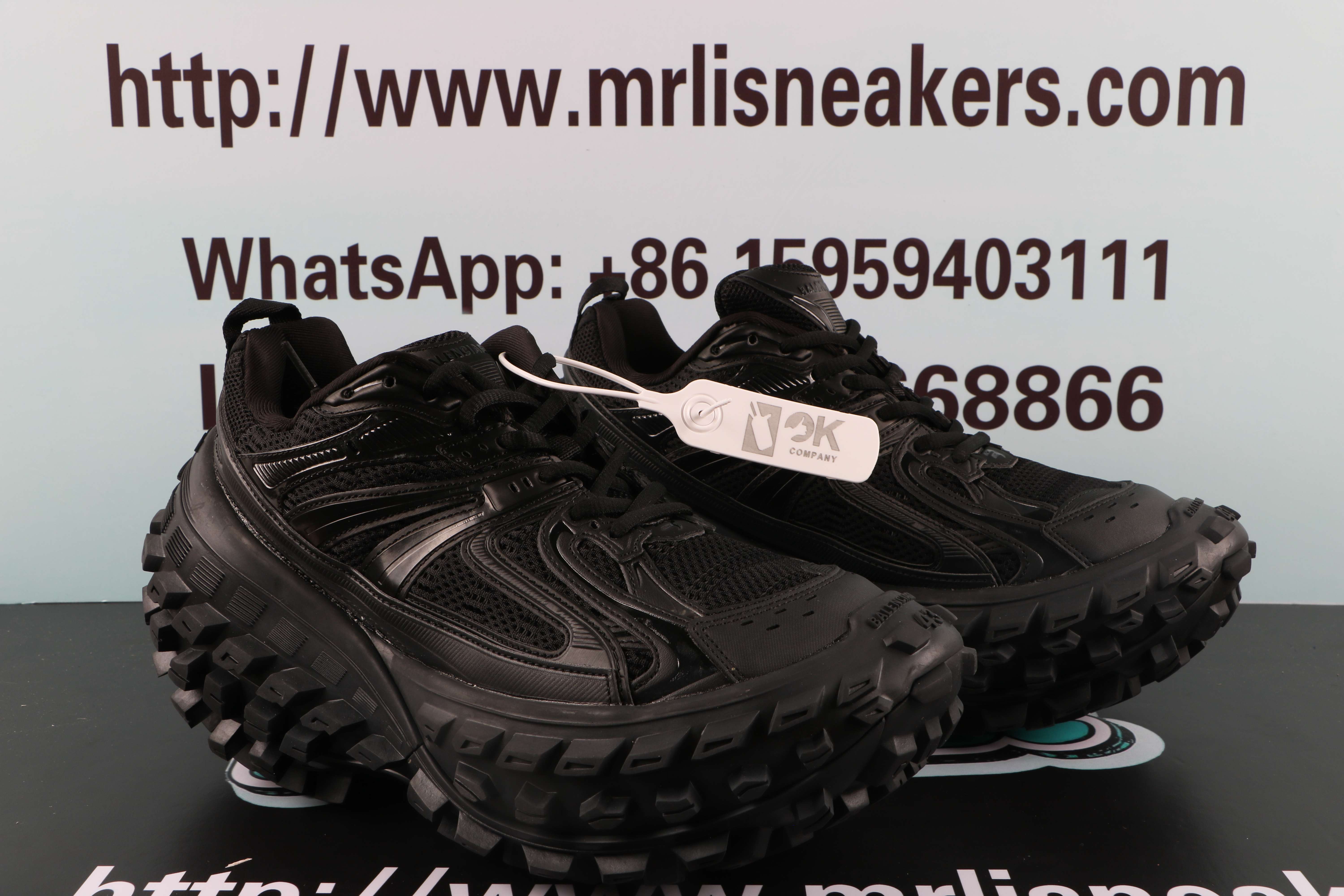 Balenciaga Defender Black