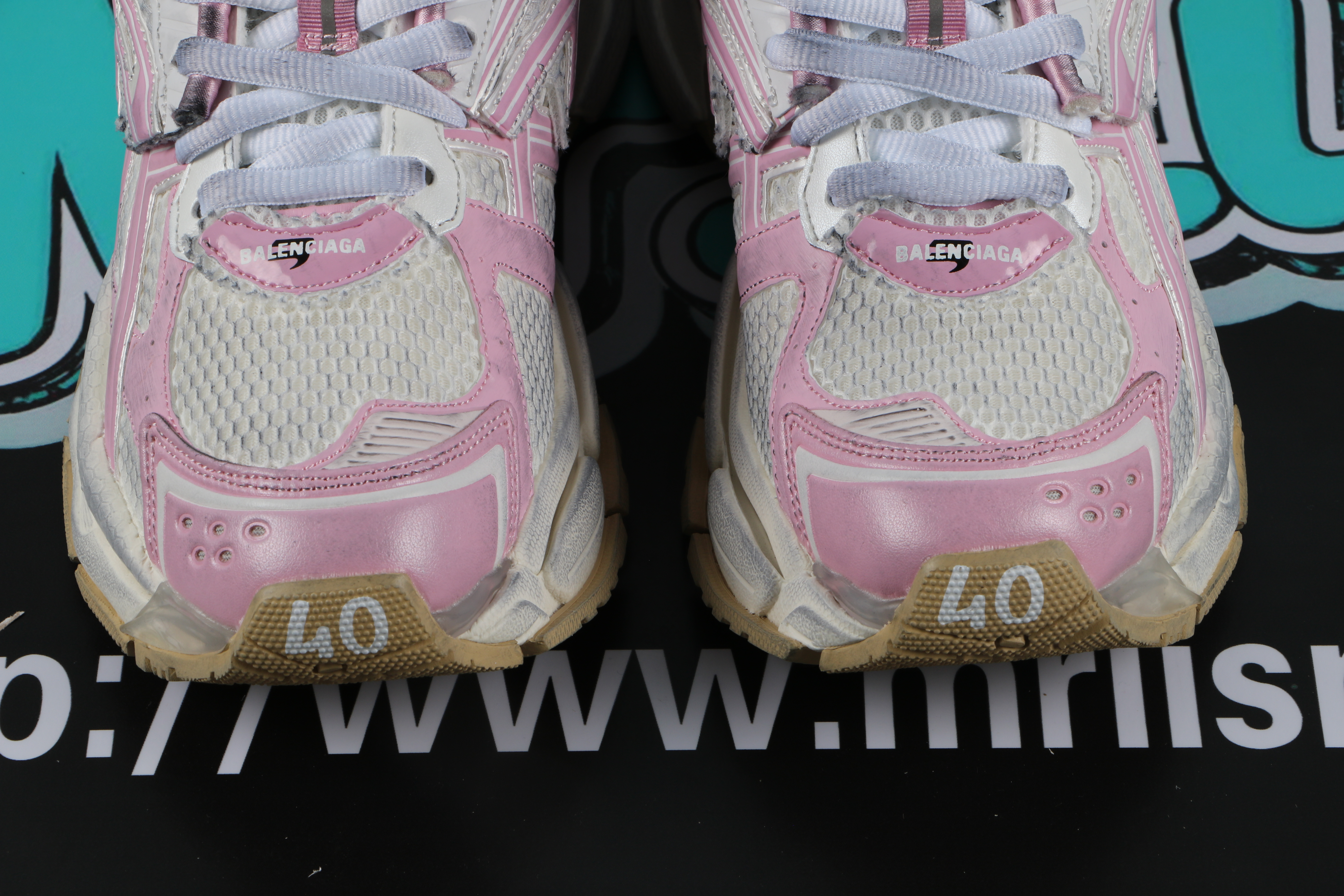Balenciaga Runner Pink White