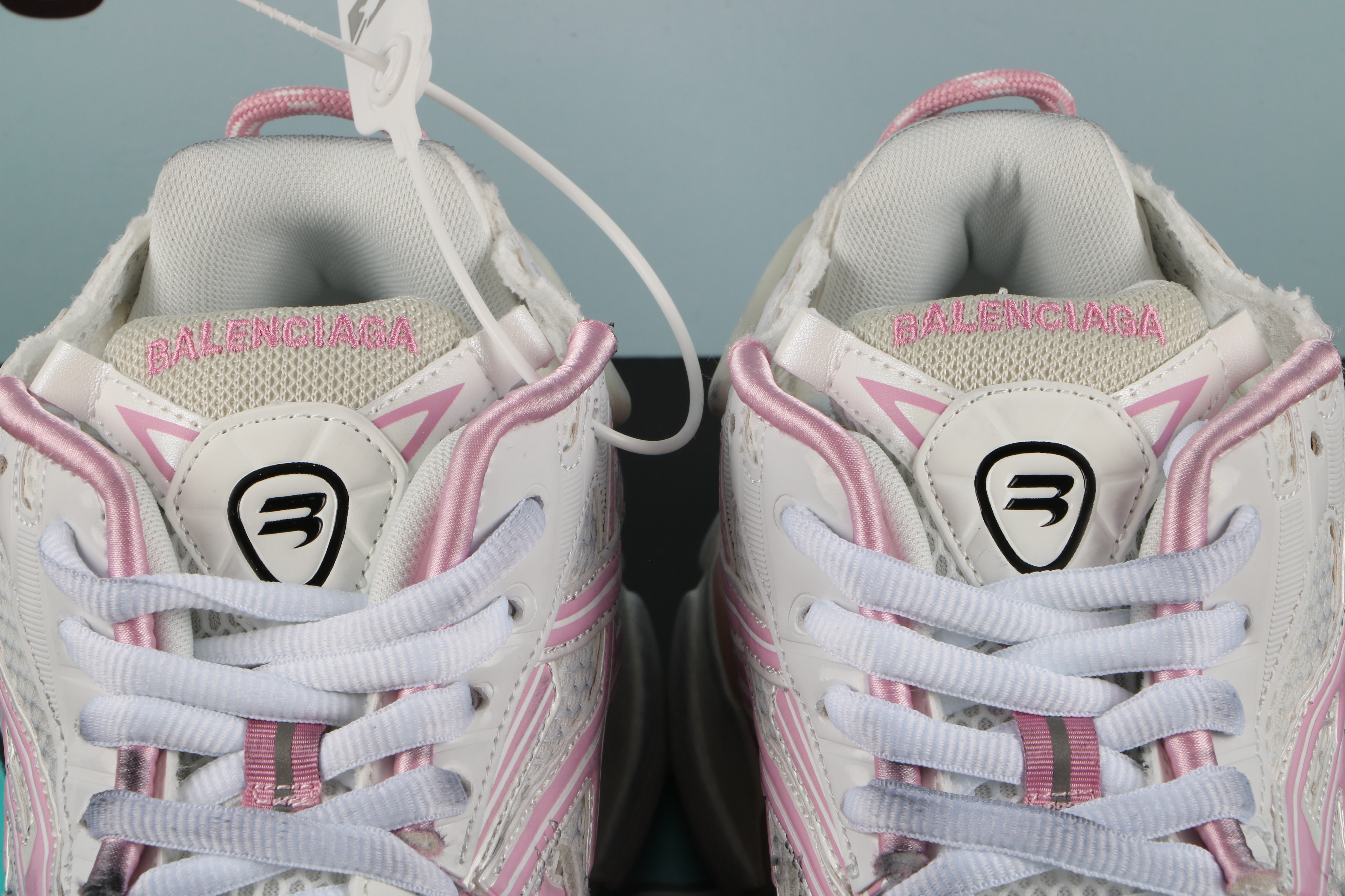 Balenciaga Runner Pink White