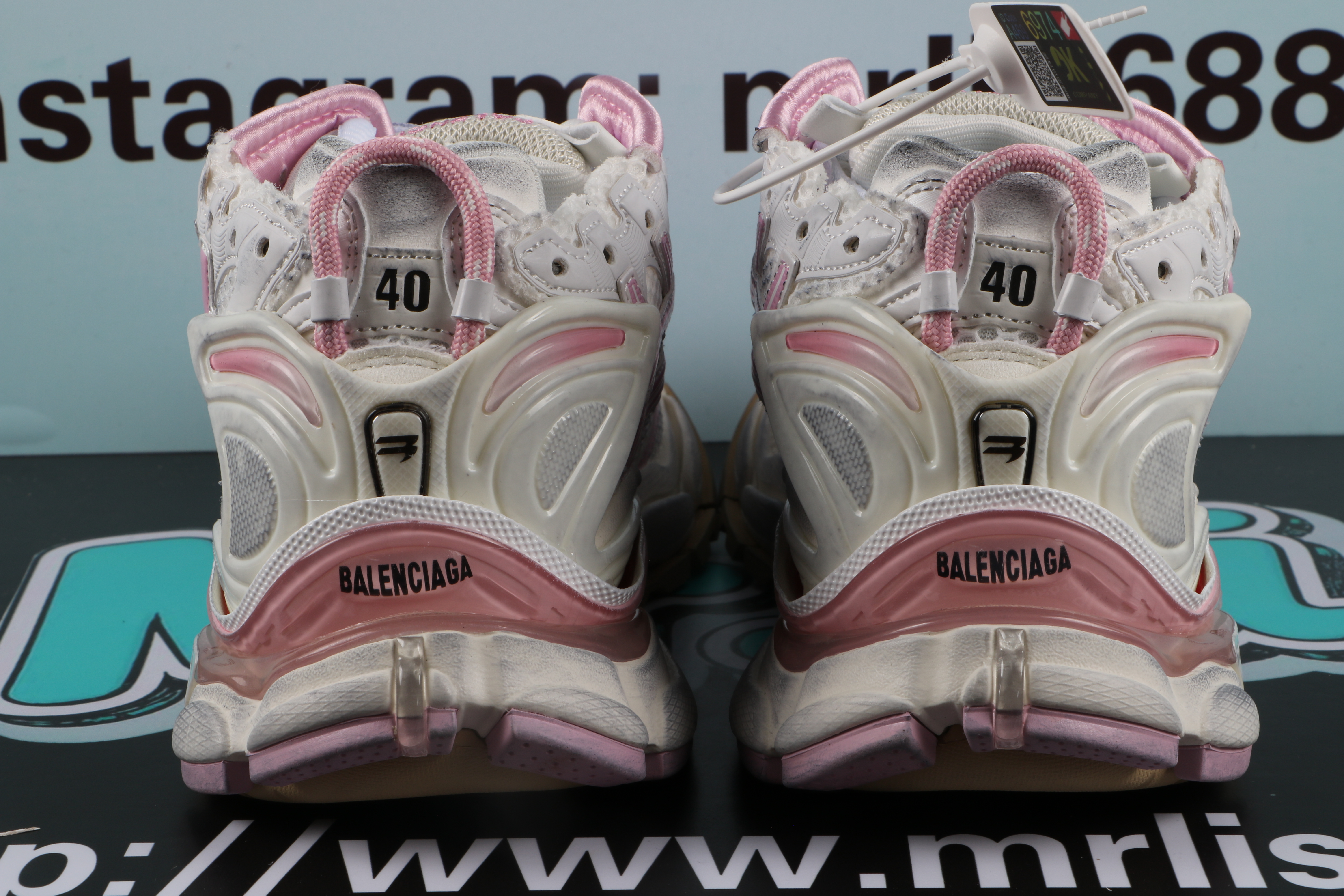 Balenciaga Runner Pink White