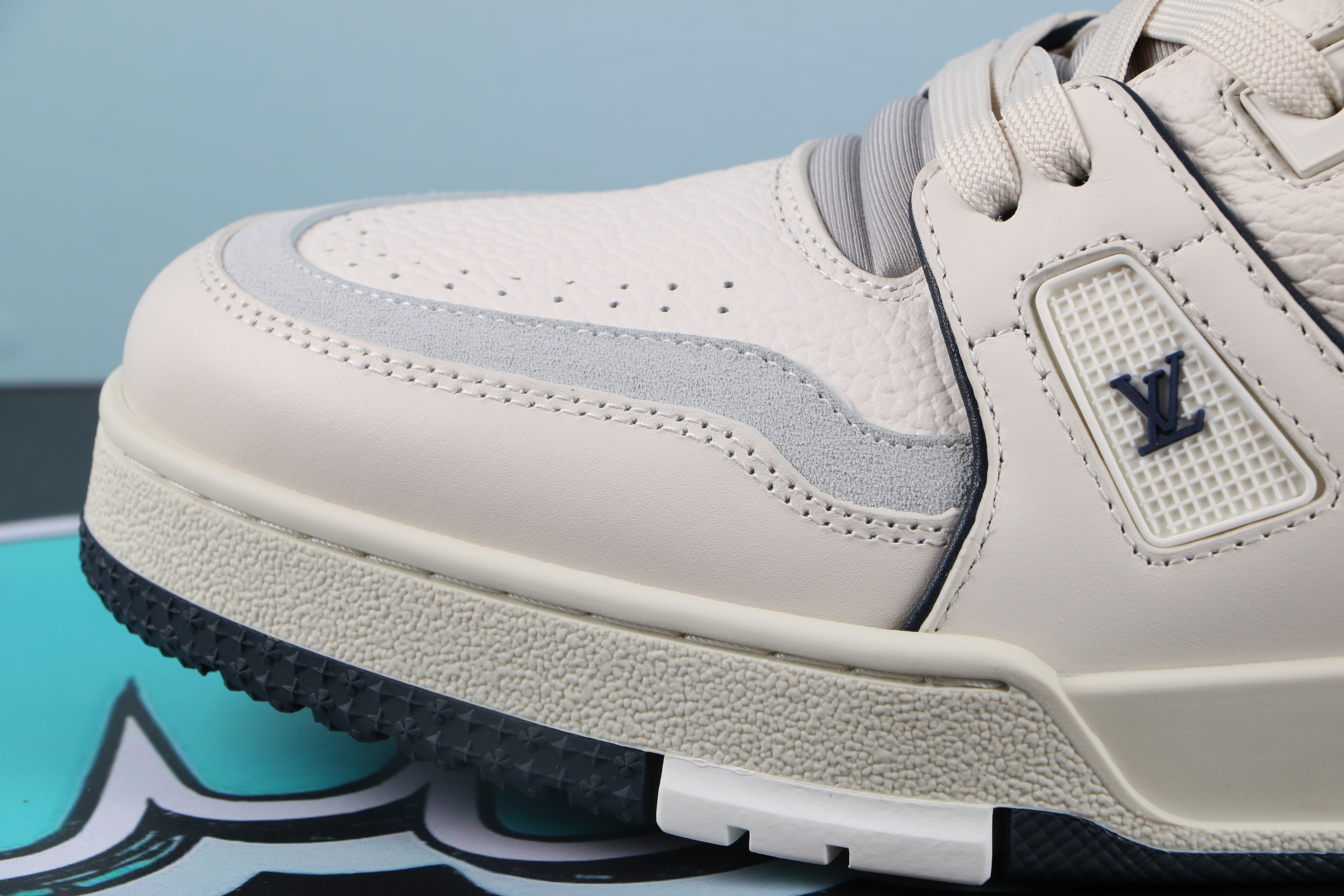 Louis Vuitton LV Trainer #54 Signature White Marine