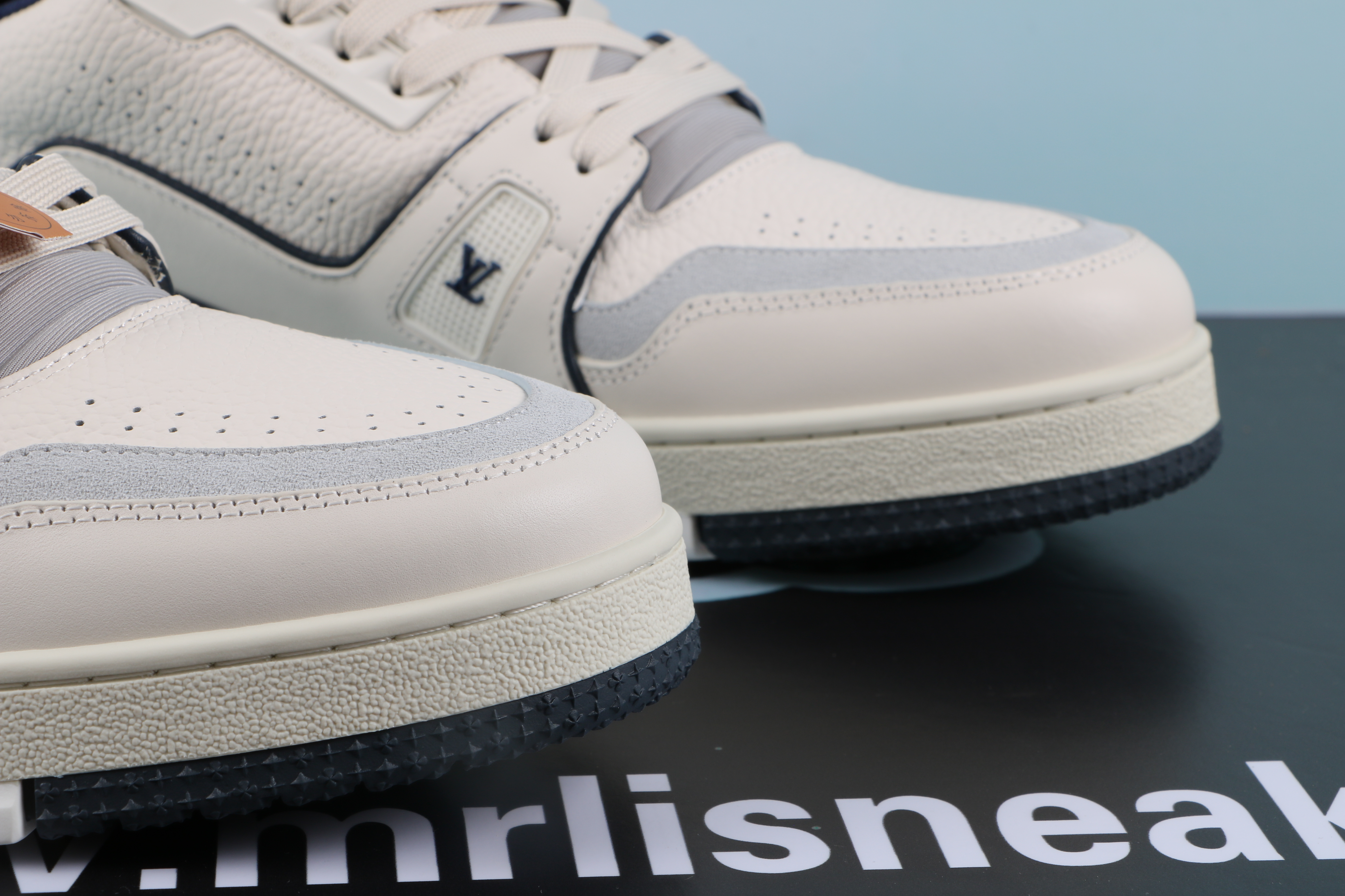 Louis Vuitton LV Trainer #54 Signature White Marine