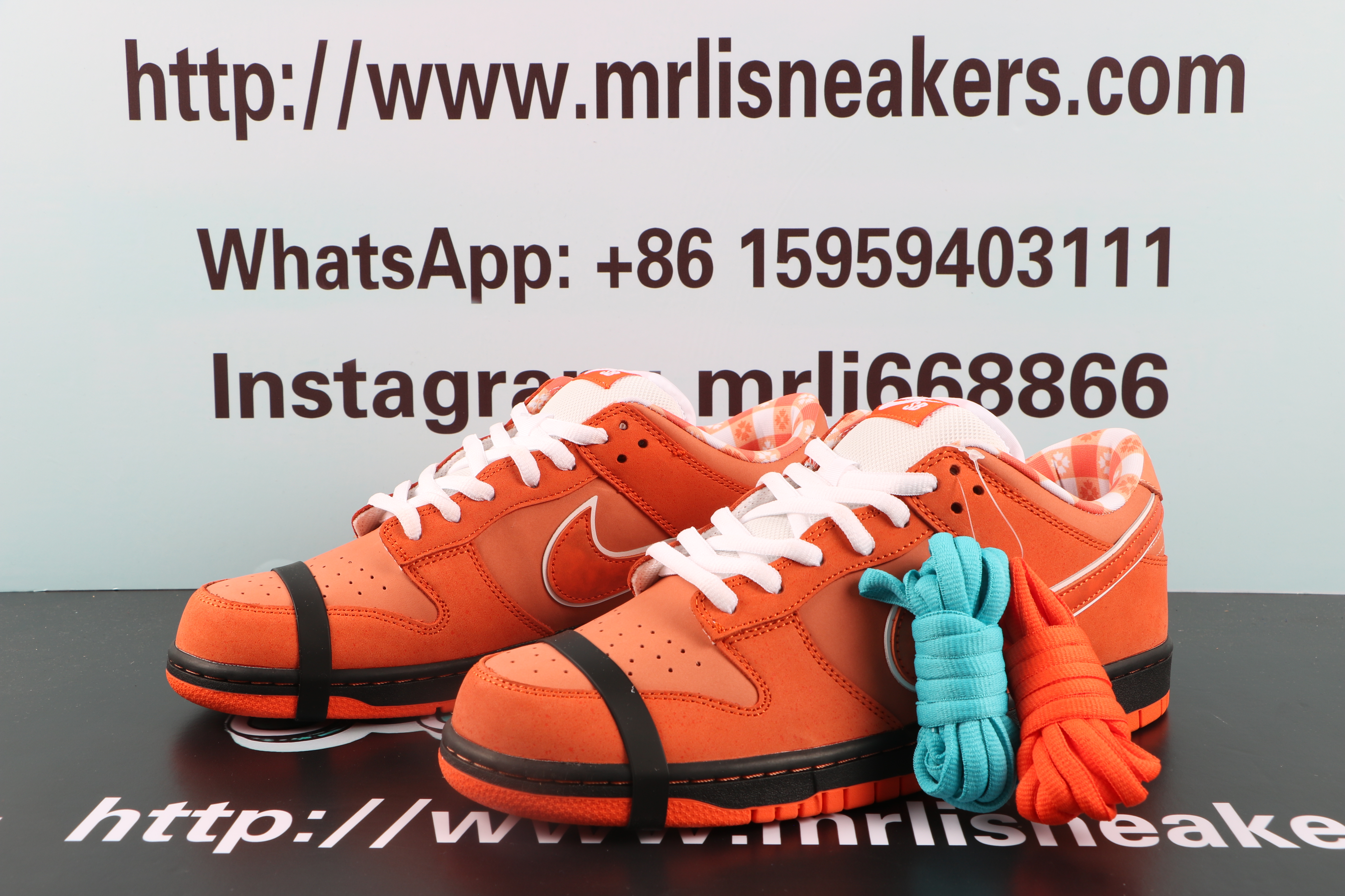 NIKE SB Dunk Low "Orange Lobster"
