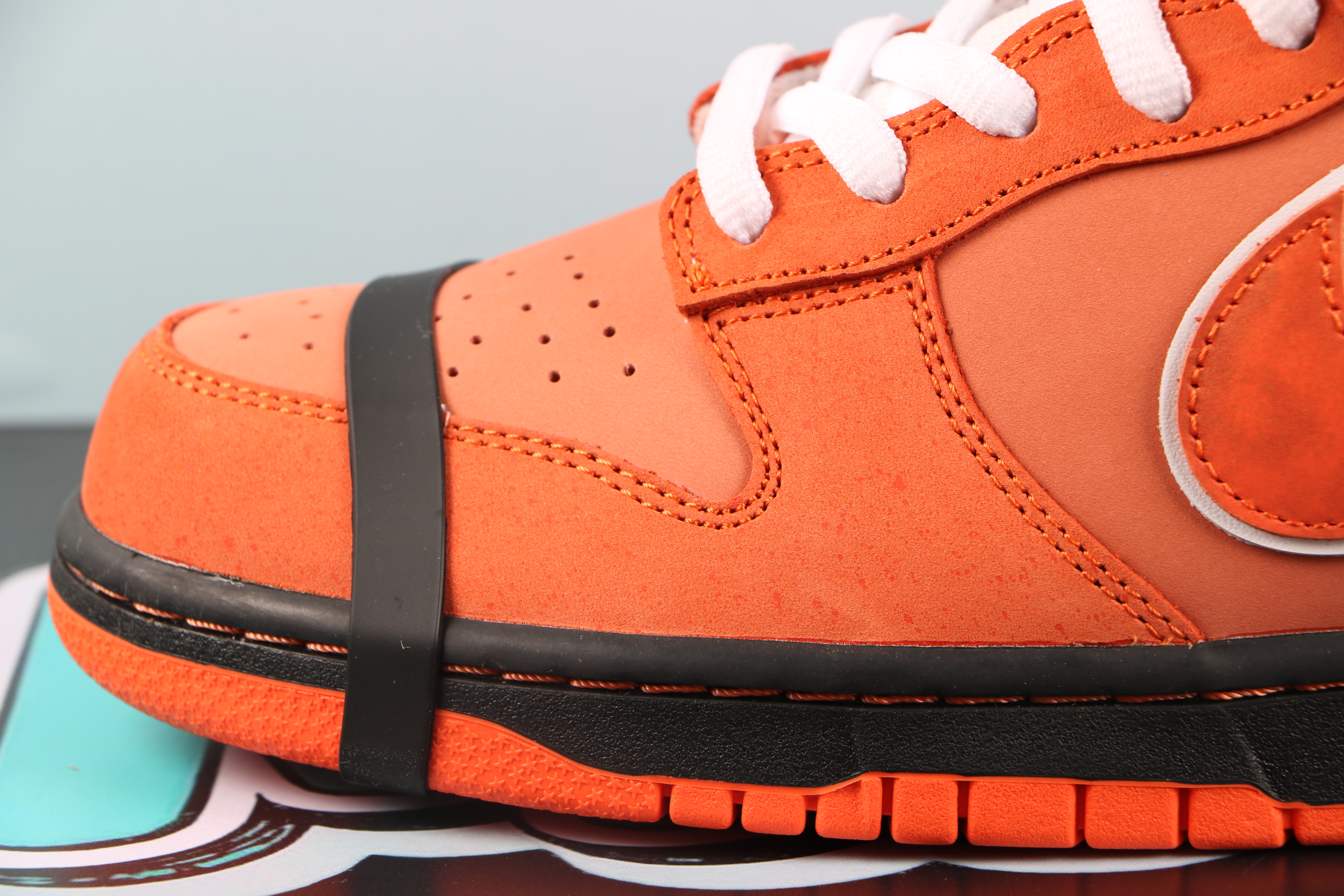 NIKE SB Dunk Low "Orange Lobster"