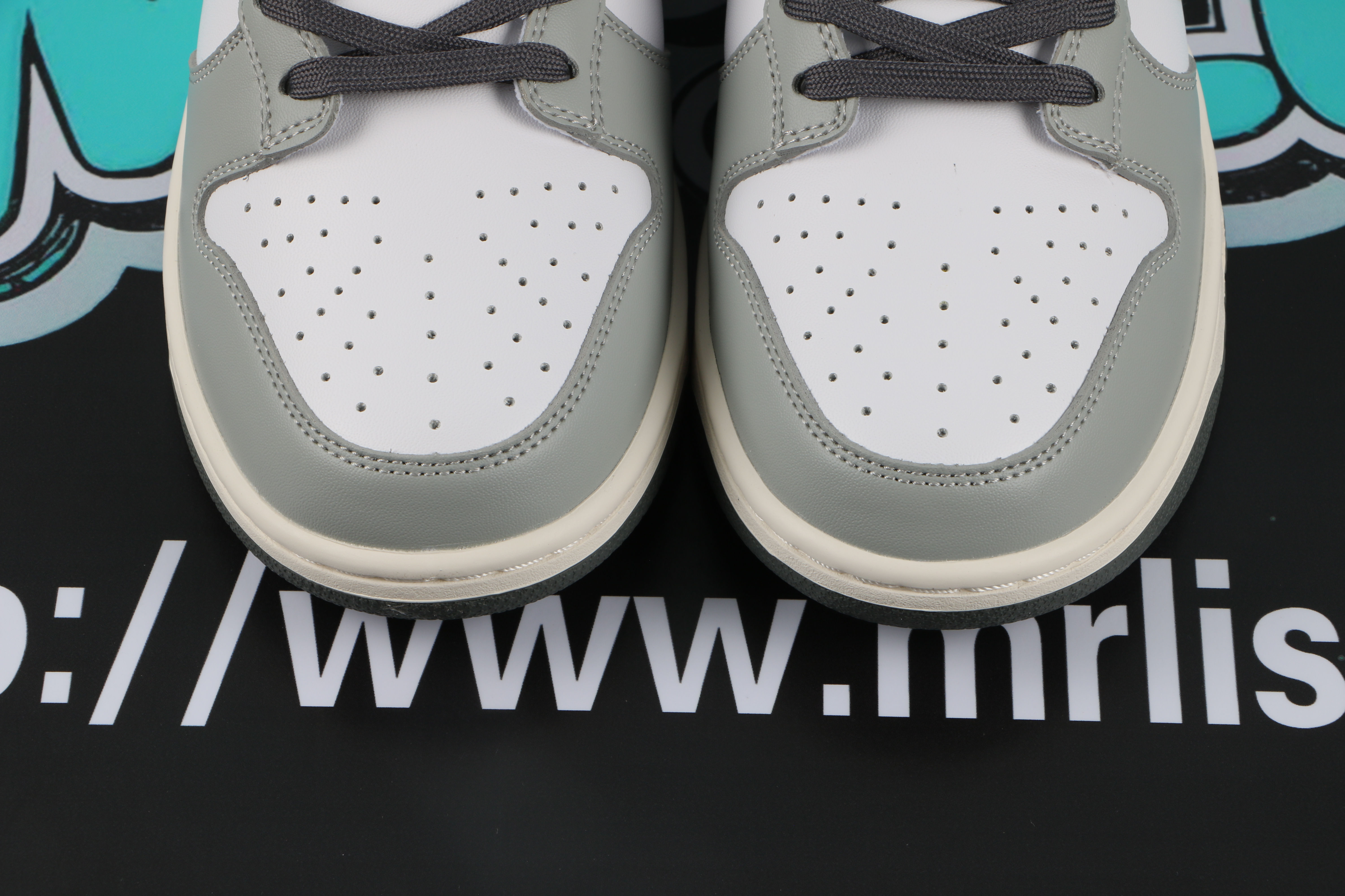 Nike SB Dunk Low Retro"Light Smoke Grey"