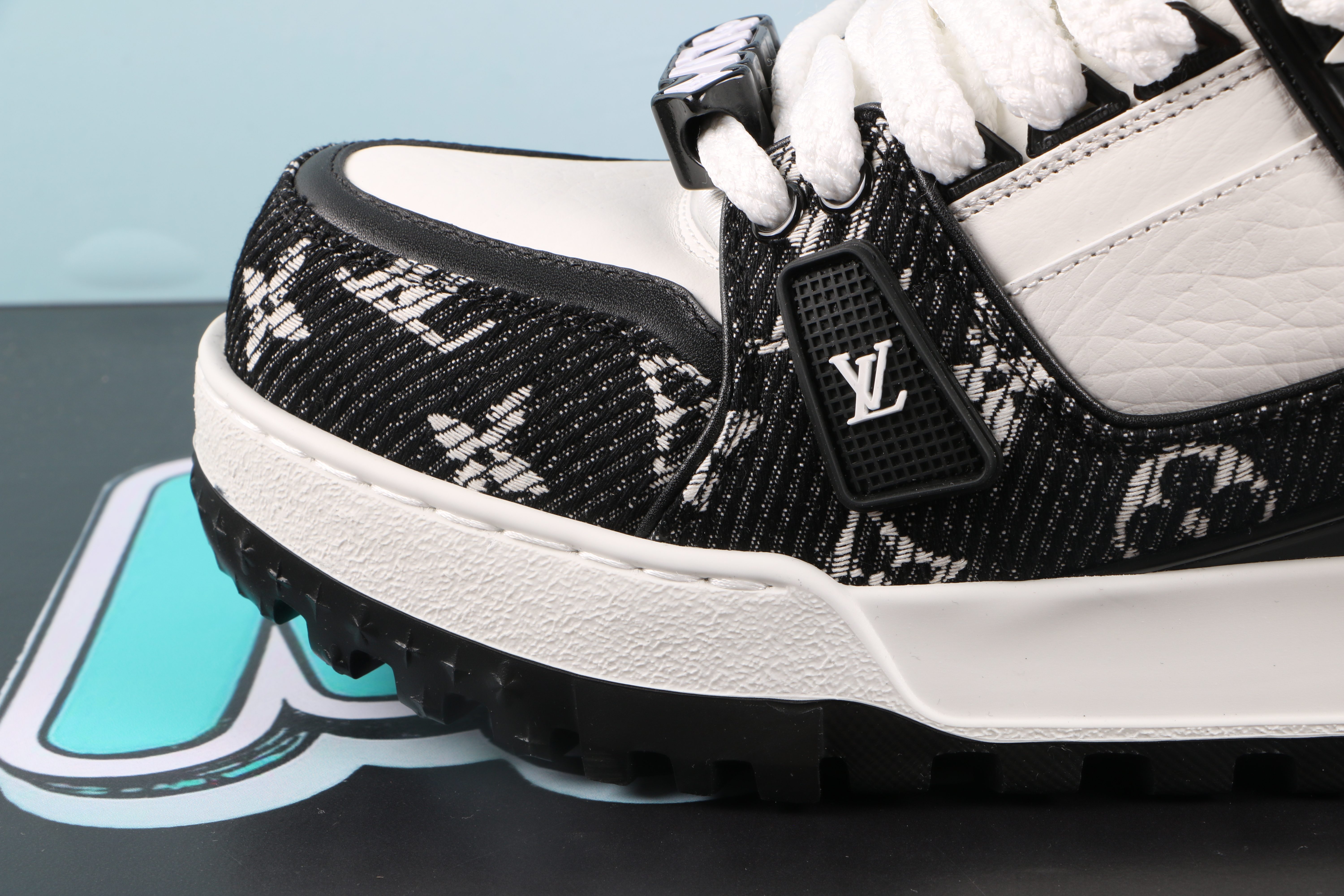 Louis Vuitton LV Trainer